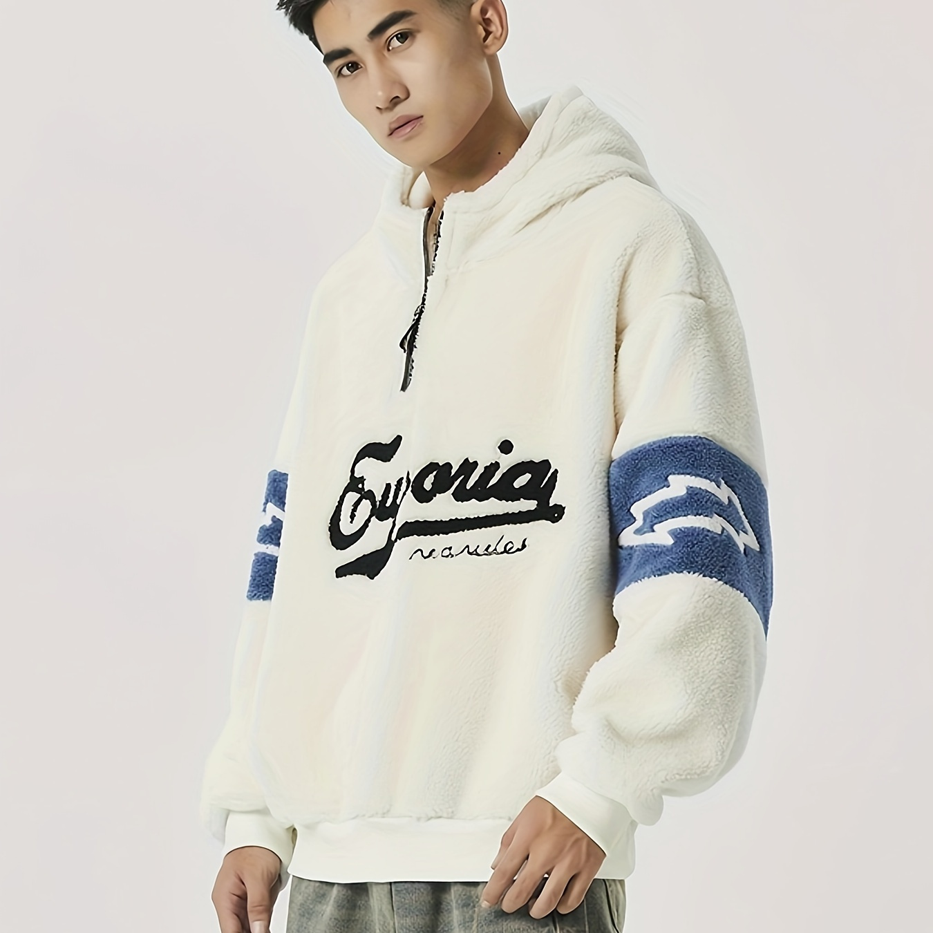 

Sweats à capuche tendance et stylés pour jeunes adultes