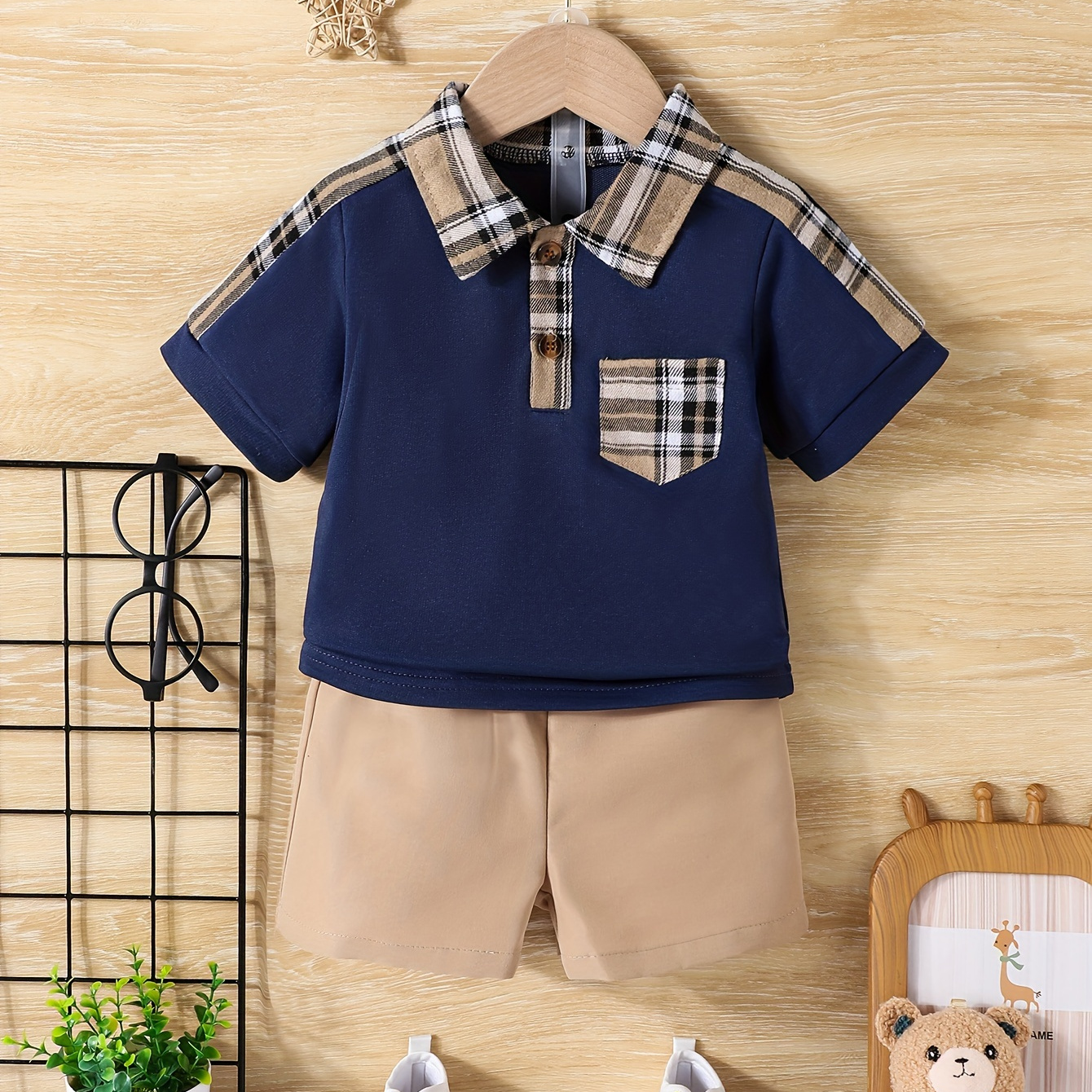 

2pcs Ensemble Chemise à Col Rayé à Manches Courtes et Short Assorti pour Bébé Garçon, Vêtements Décontractés et Tendance pour l'Été