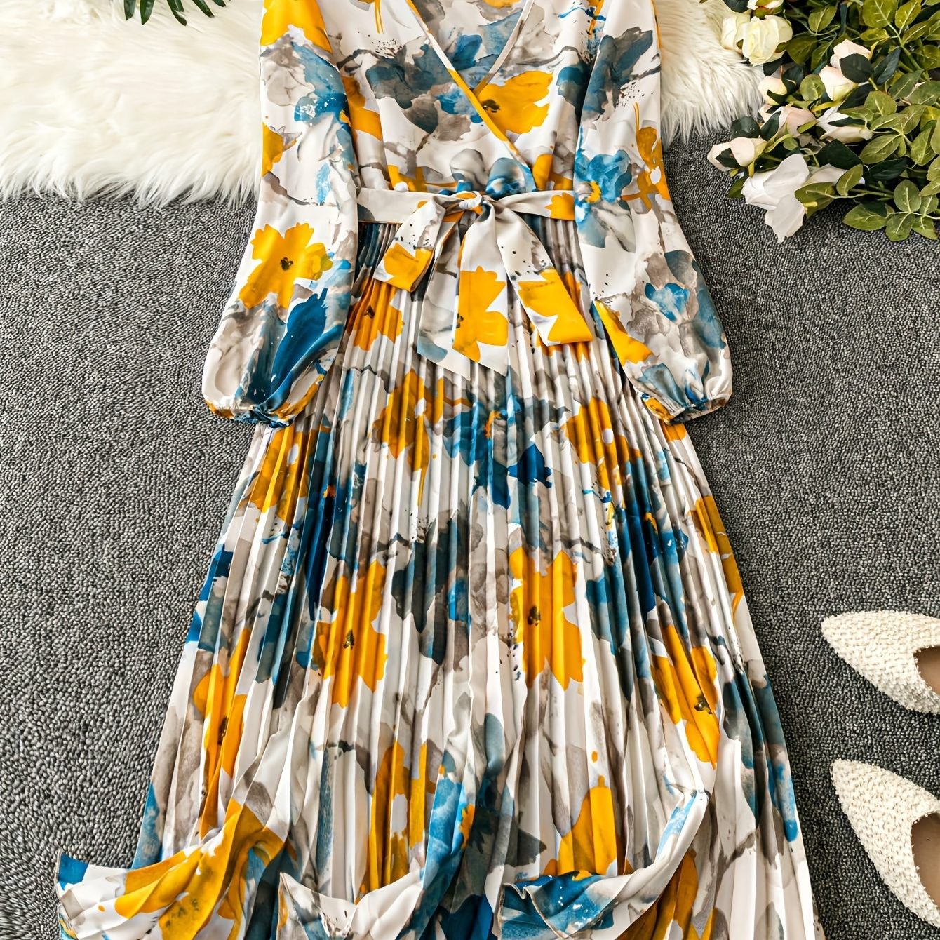 

Floral Print Belted Pleated Dress, Elegant Long Sleeve V-neck Aline Dress For Spring & Fall, Women's Clothing
