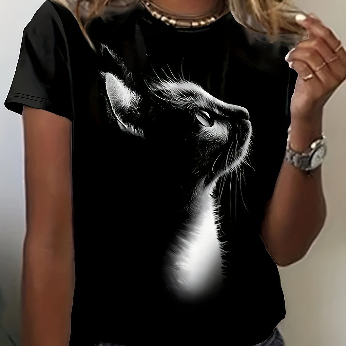 

Women's Casual Cat Print T-shirt - Comfy Polyester, Short Sleeve, Crew Neck Top For Summer