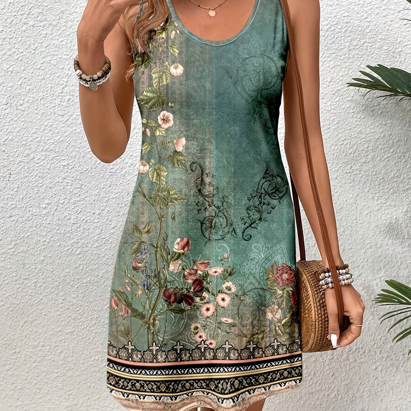 

Floral Print Crew Neck Tank Dress, Casual Sleeveless Loose Tank Dress For Spring & Summer, Women's Clothing