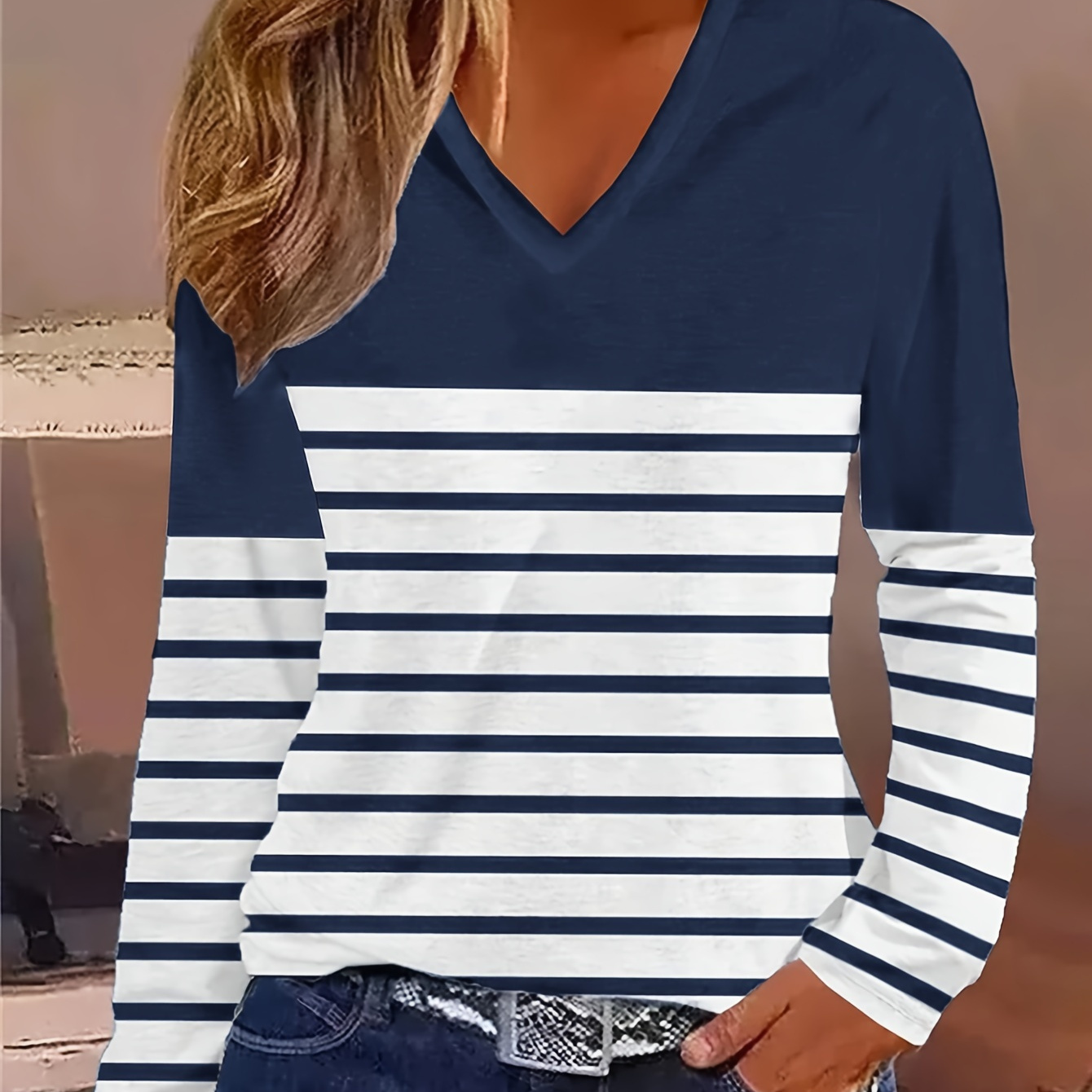 

Women's Elegant V-neck Long Sleeve Striped T-shirt - Polyester Knit Fabric Blend With Elastane, Regular Fit, Versatile For