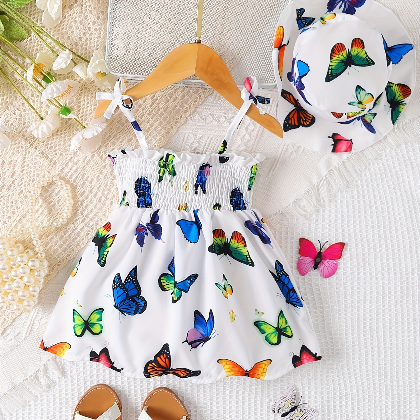 

Super Sweet Dress 2pcs Set - Cute Butterfly Graphic Pleated Puffy Dress + Hat Set For Your Pretty Toddlers Baby Girl!