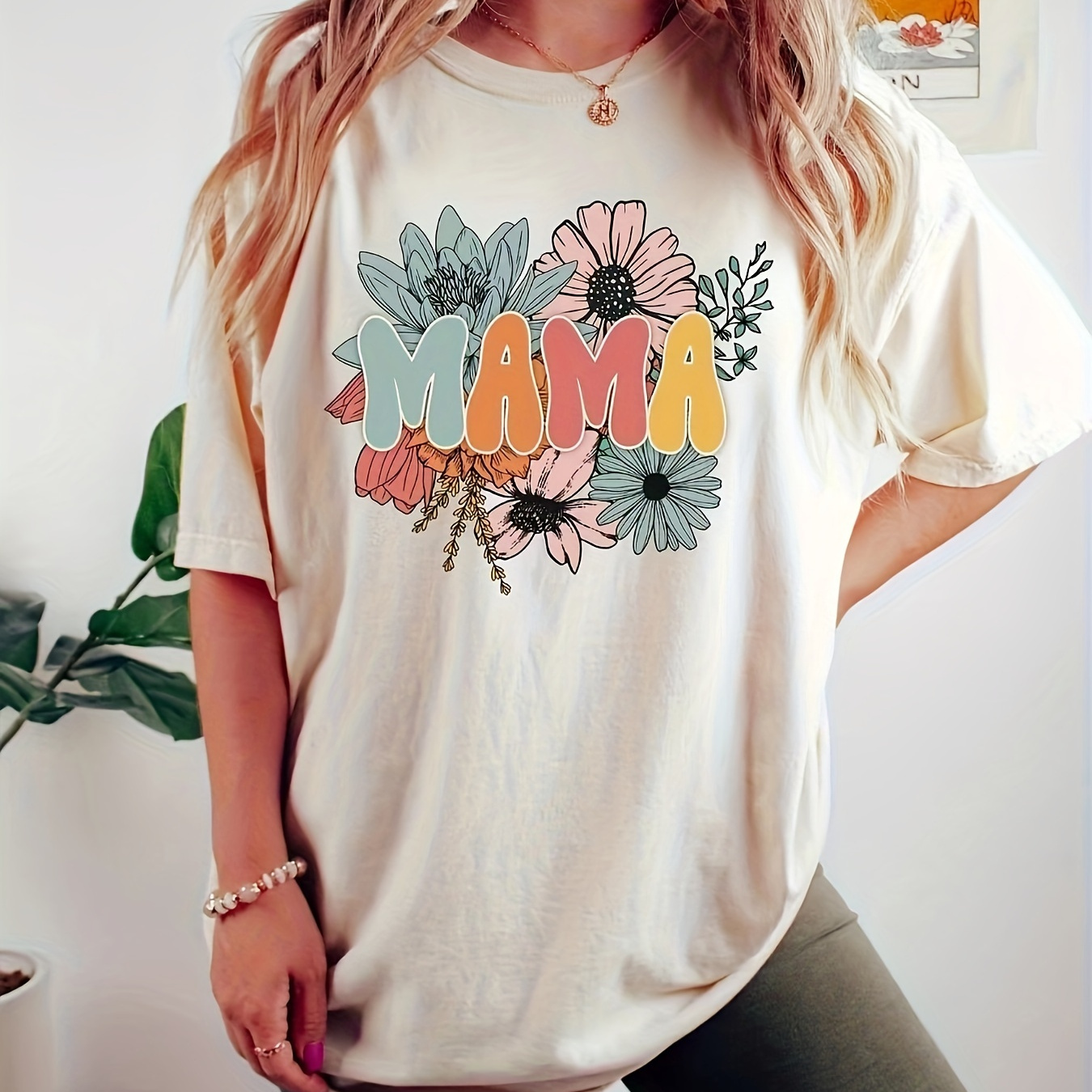 

Floral & Mama Print T-shirt, Casual Short Sleeve Crew Neck Top For Spring & Summer, Women's Clothing