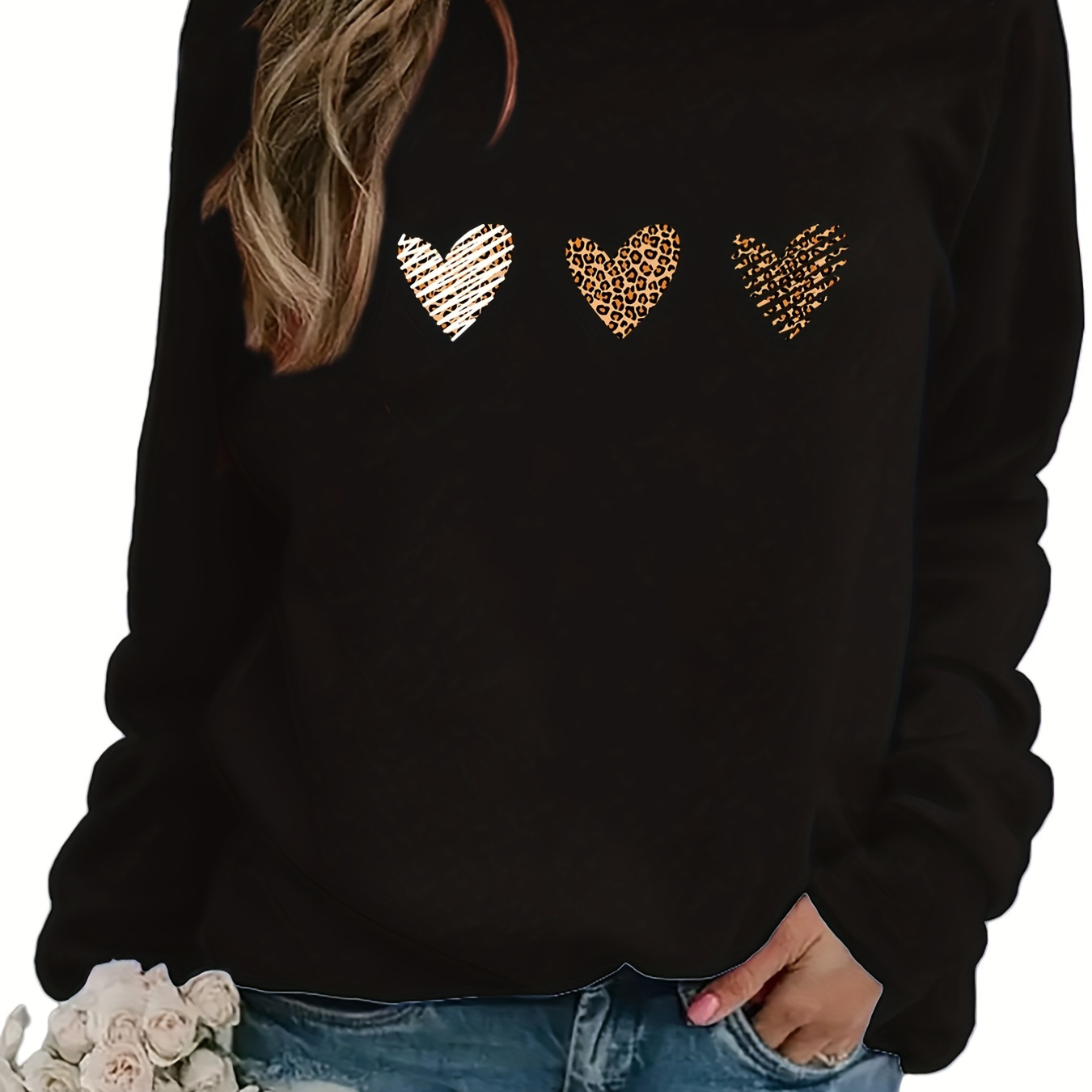 

Leopard Heart Print Pullover Sweatshirt, Casual Long Sleeve Crew Neck Sweatshirt For Fall & Winter, Women's Clothing