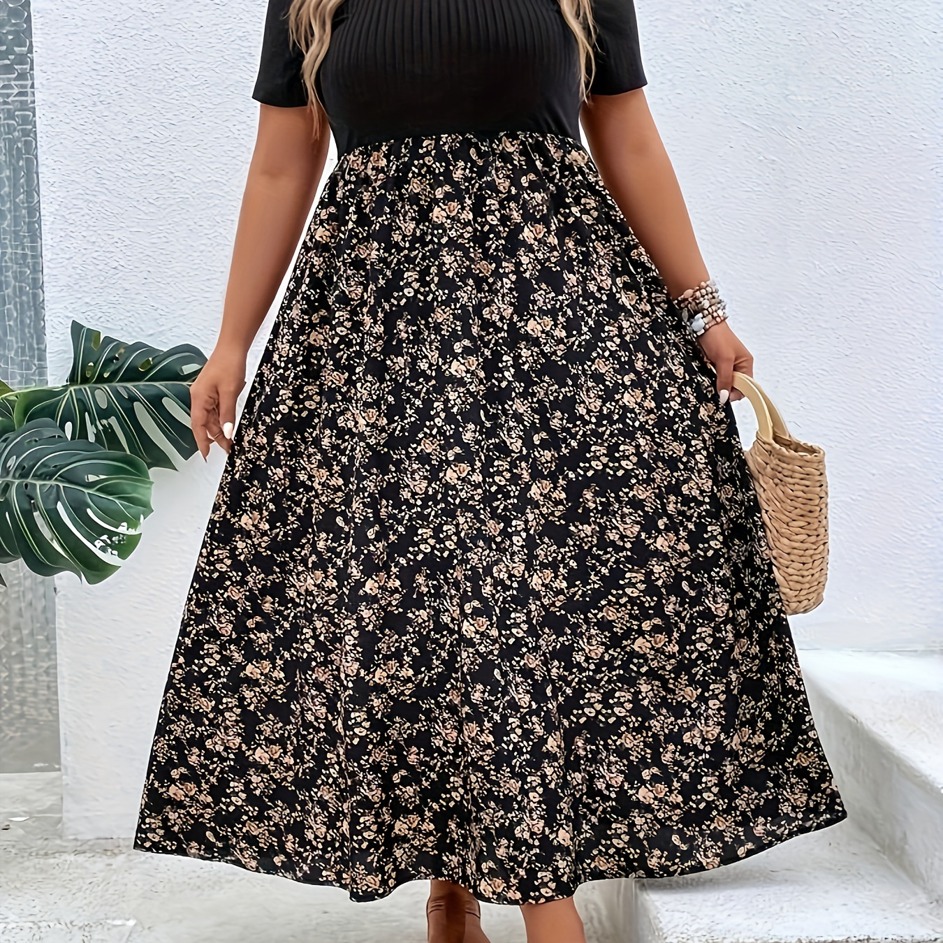 

Plus Size Floral Print Patchwork Dress, Vacation Style Short Sleeve Crew Neck Ankle Length Dress For Spring & Summer, Women's Plus Size Clothing