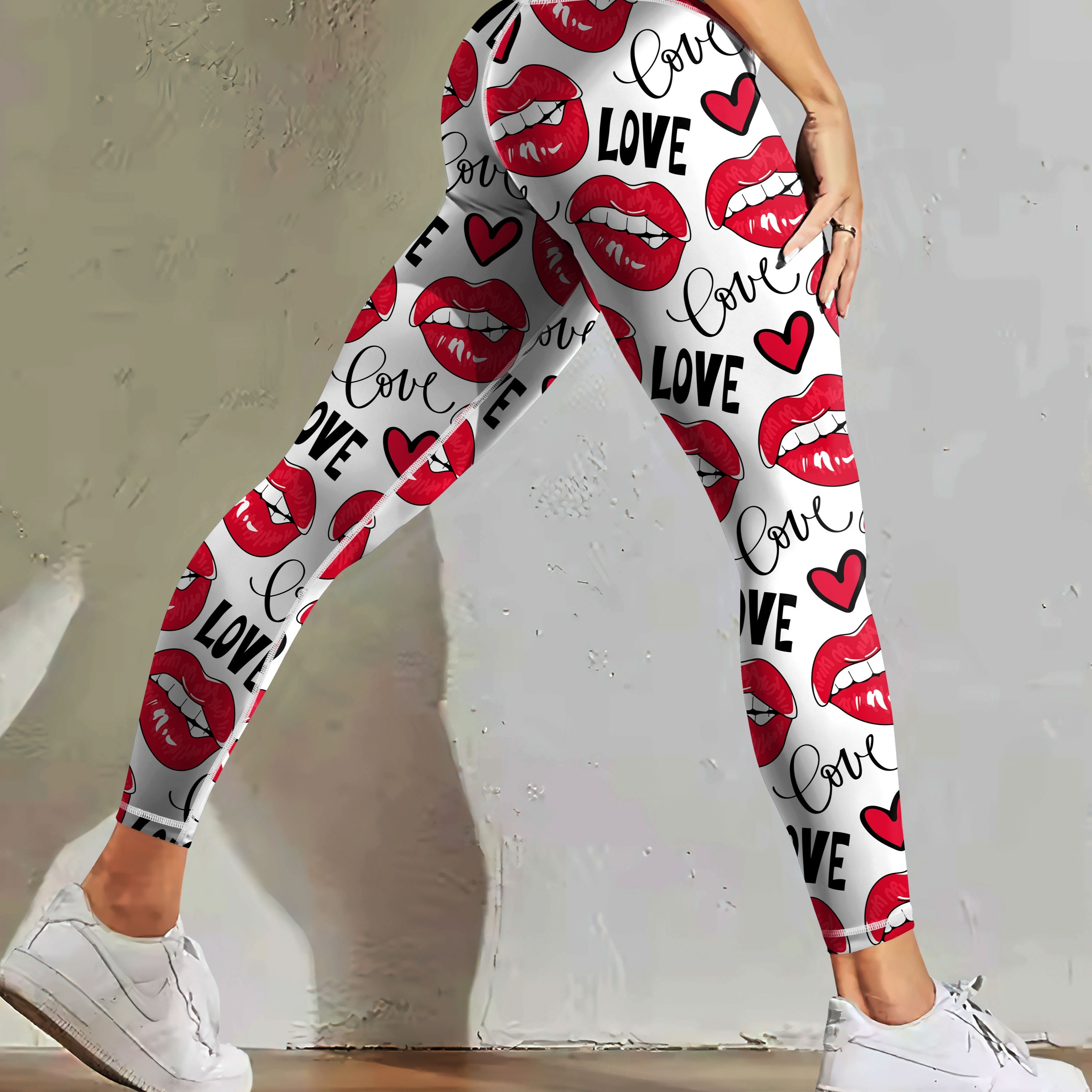 

Women's Printed Valentine's Day Love & Lipstick High Waist Yoga Leggings, Butt Lift Tummy Control Casual Sports Pants, Comfortable Fitness Workout Running Yoga Pants, Athletic Style