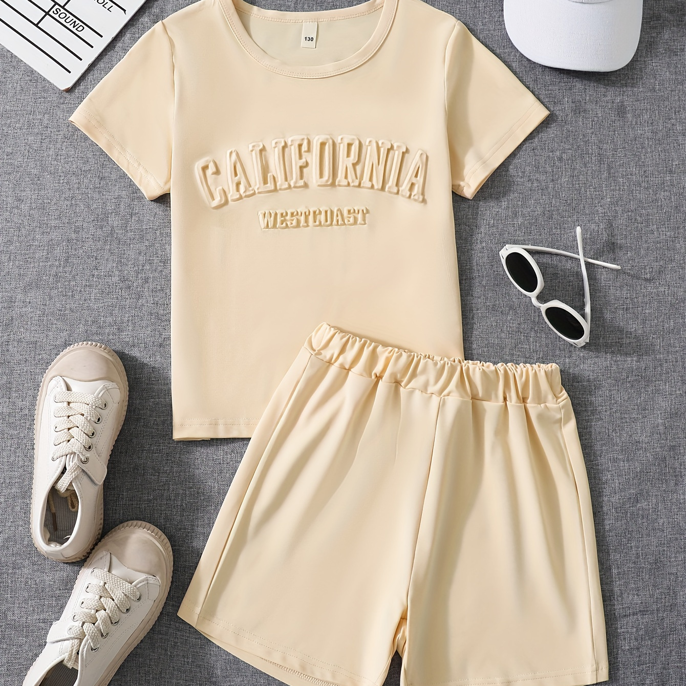 

2pcs Girls California Print Short Sleeve T-shirt Top + Shorts Set Summer Clothes Gift Outdoor