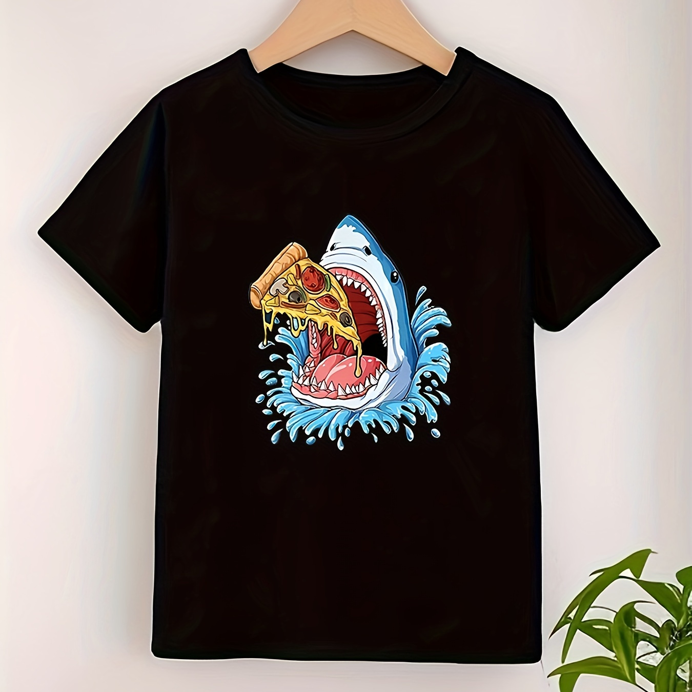 

Cartoon Shark With Pizza Graphic Print Tee, Boys Casual & Trendy T-shirt For Spring & Summer, Boys Clothes For Outdoor Activities