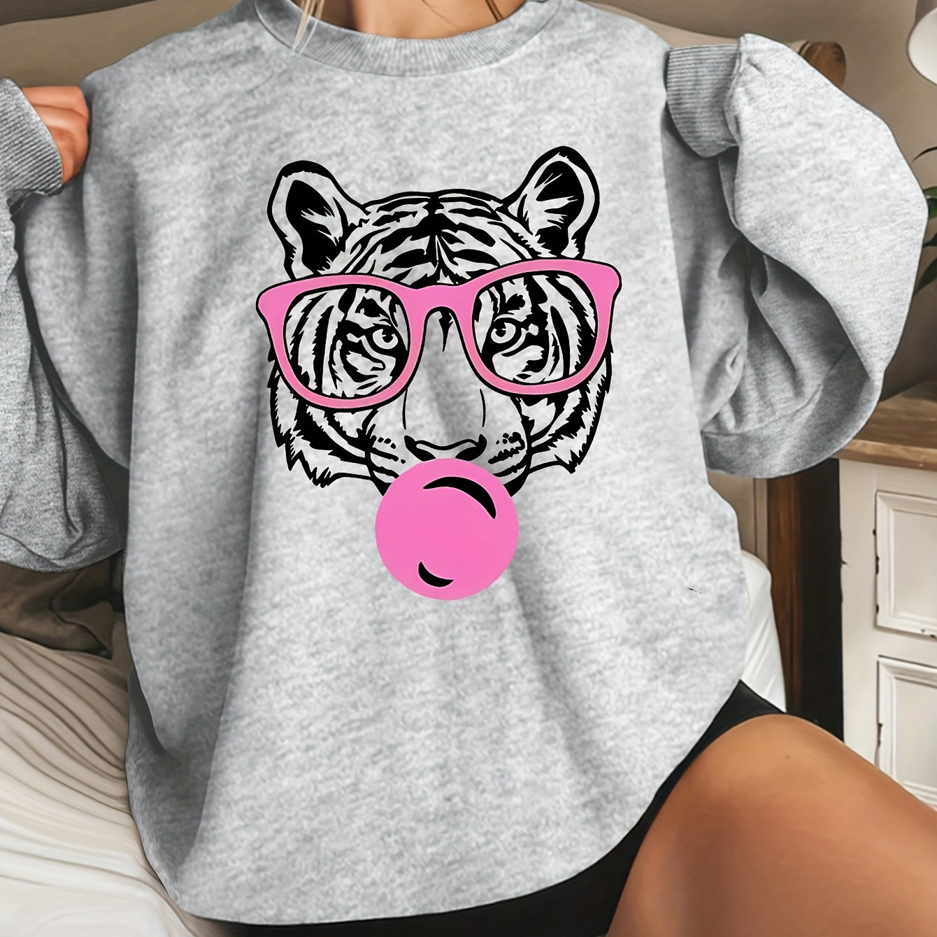 

Women's Casual Tiger Print Sweatshirt With Glasses & Pink Gum - Soft Polyester Pullover, Round Neck, Long Sleeve, Green Graphic Design, Machine Washable, Everyday Sweatshirt | Animal Print Top |