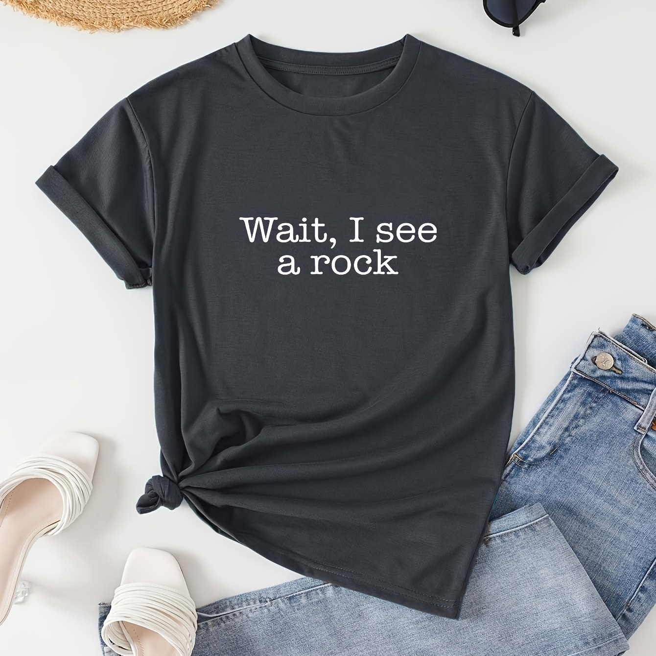 

wait, I See A Rock" Letter Print T-shirt - Women's Casual Top For Summer & Spring