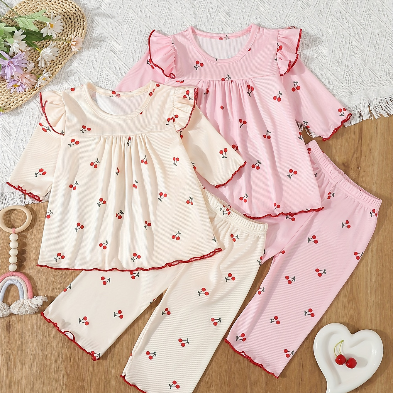 

2 Pcs Girls Cute Pajama Sets, Fruit Pattern Short-sleeved Tops + Pants, Comfortable & Cute Style Princess Pajamas For Girls Cozy Loungewear