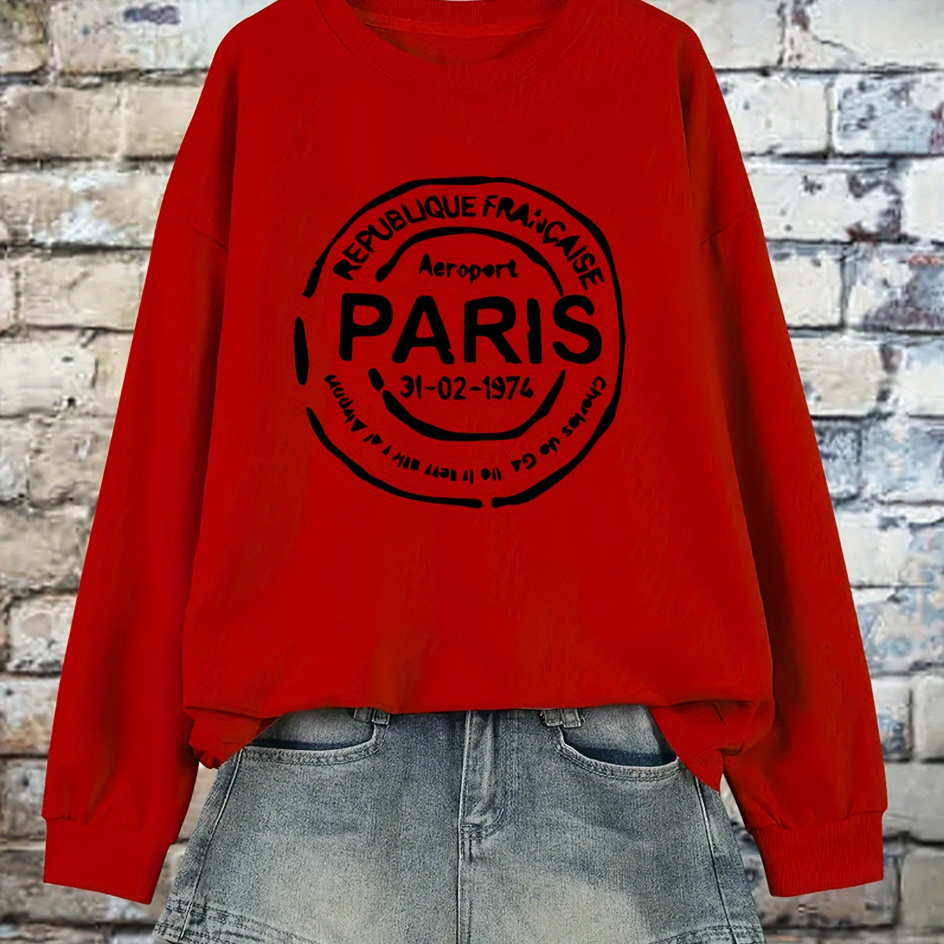 

Letter Neck Sweatshirt For Women - Cozy Polyester, Machine Washable, Fall/winter