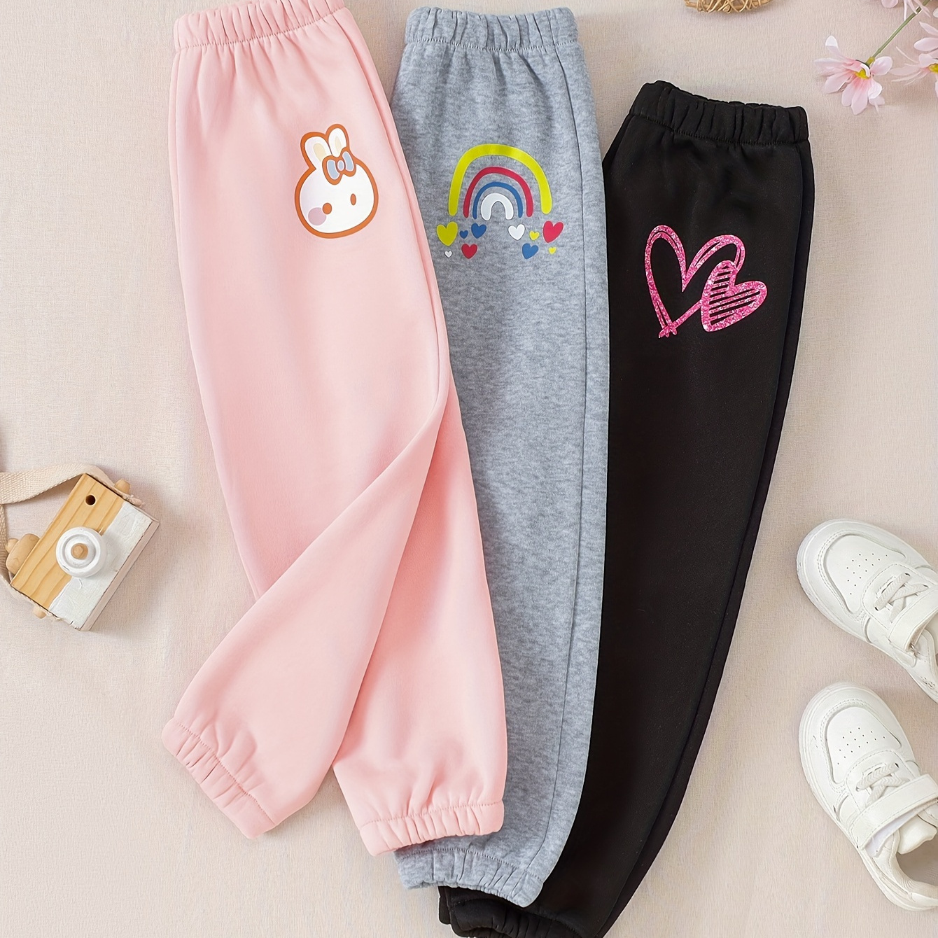 

3- & //hearts Pattern Sweatpants Set For & For