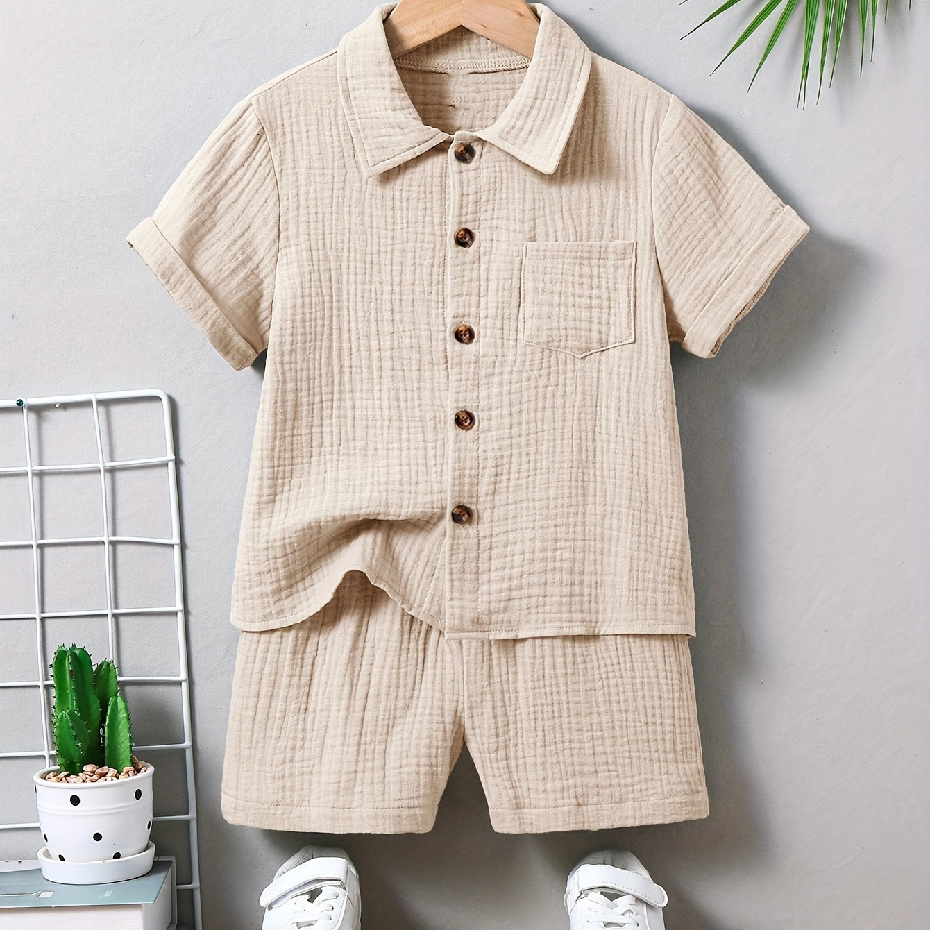 

Toddler Baby Boys 2-piece Set, Casual Style, Solid Color Shorts And Shirt With Pocket Detail, Comfort Fit
