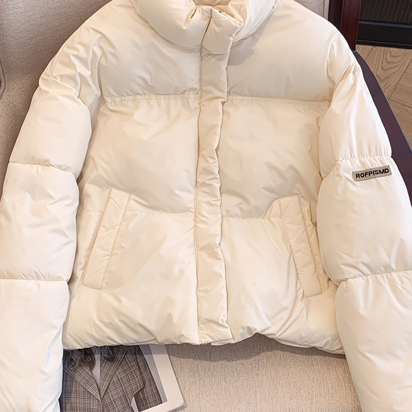 

Chic Winter Puffer Jacket For Women - Casual Stand Collar, Long Sleeve, Warm & Alternative, Solid Color