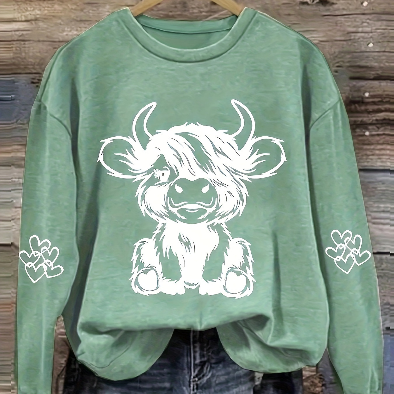 

Cute Cow Print Pullover Sweatshirt, Casual Long Sleeve Crew Neck Sweatshirt For Fall & Winter, Women's Clothing