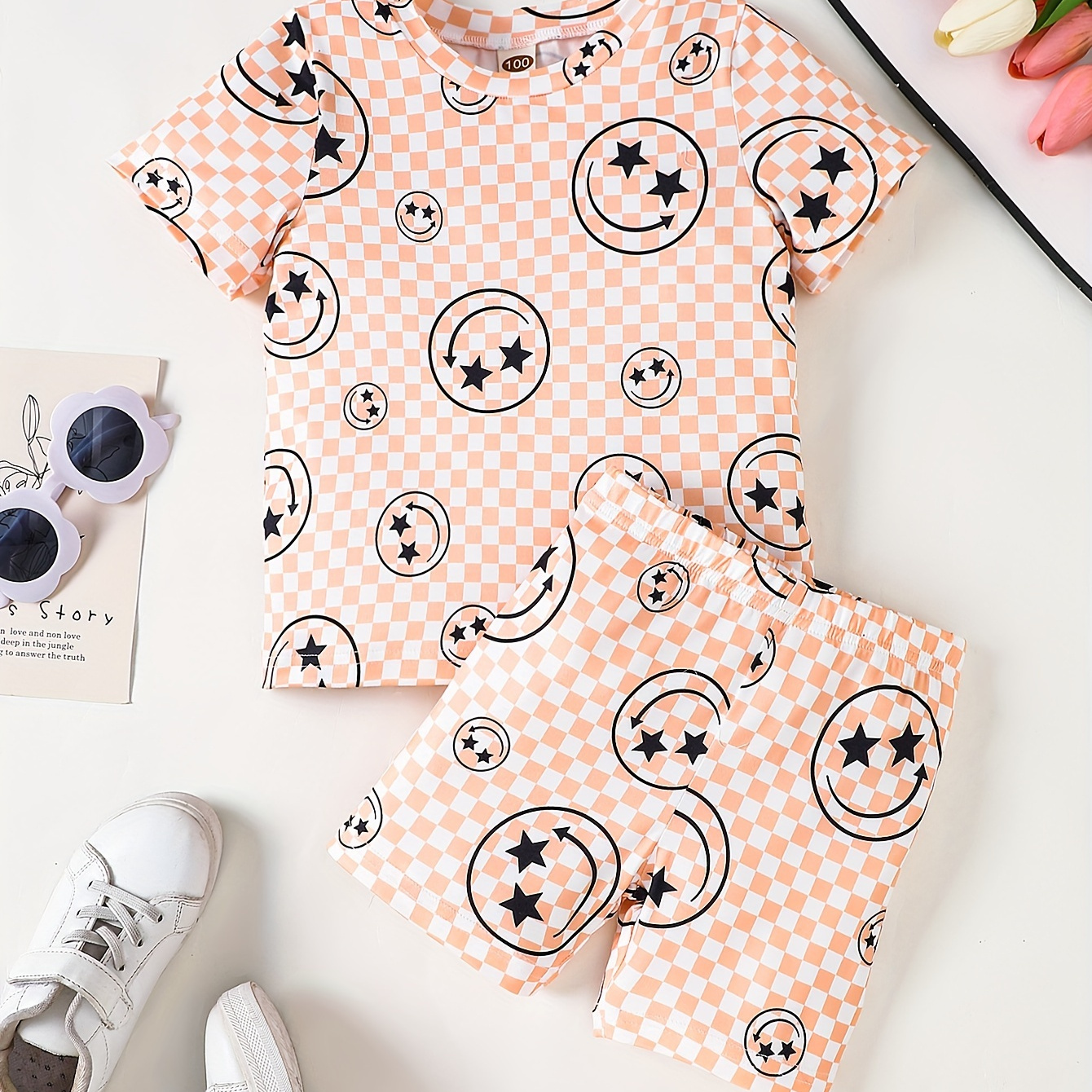 

Girls 2 Pcs Sweet Plaid & Smile Graphic T-shirt + Shorts Set Girl's Outfit - Versatile For Summer & Casual Outings