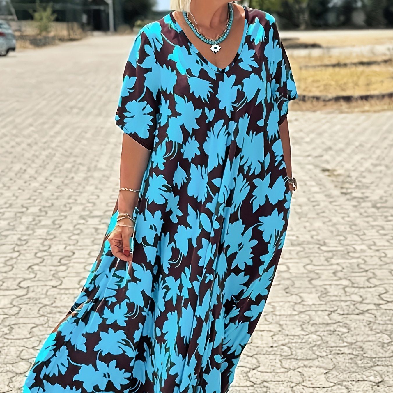 

V-neck Casual Plus Size Floral Dress Az134