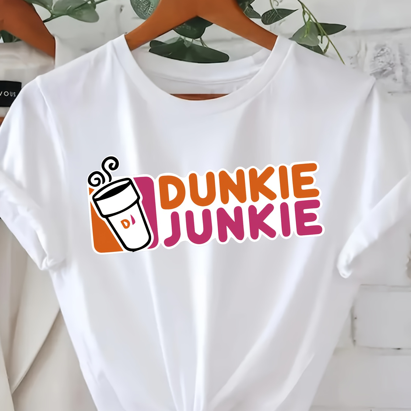 

Plus Size Dunkie Letter Print T-shirt, Casual Crew Neck Short Sleeve T-shirt, Women's Plus Size clothing
