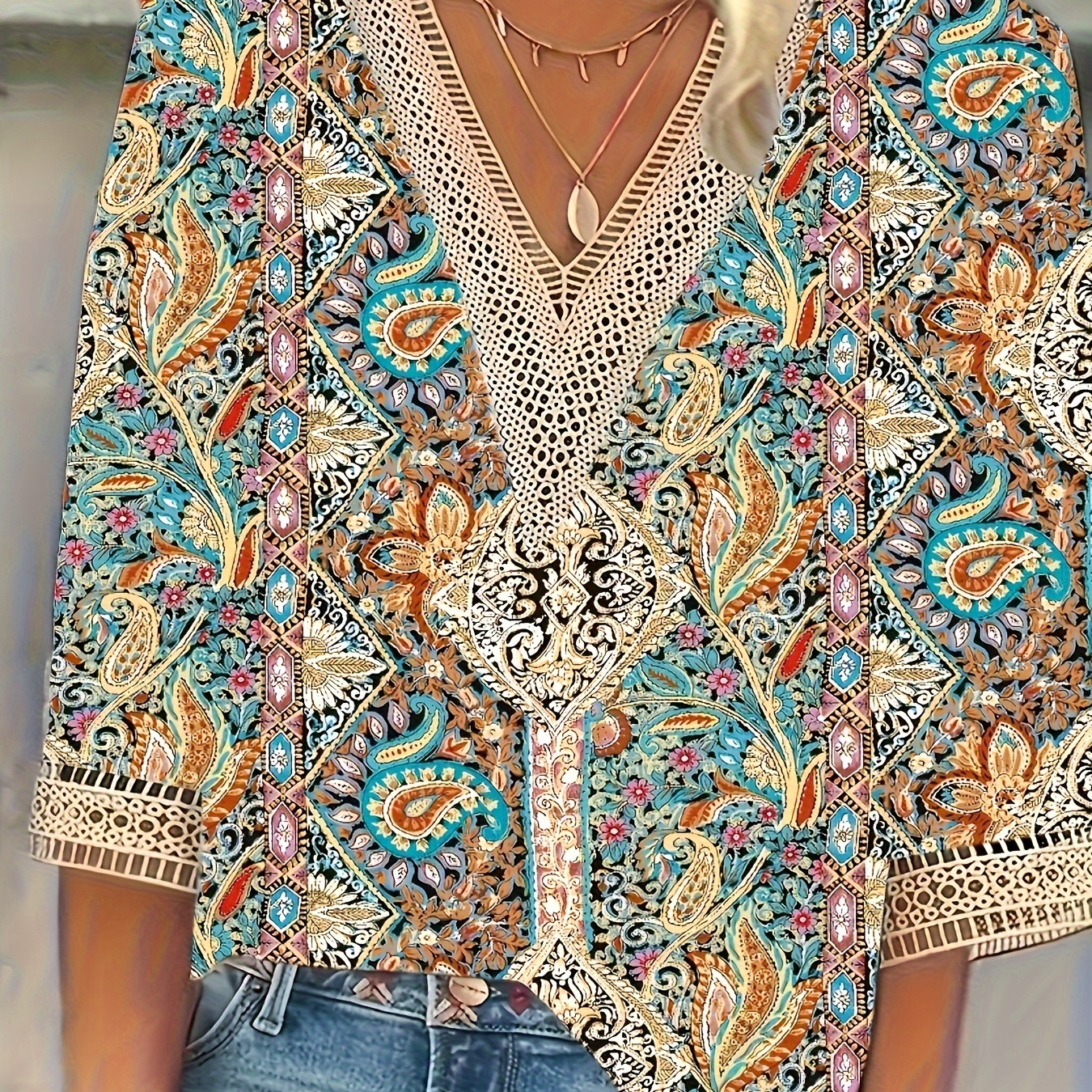 

Plus Size Paisley Print Lace Trim V Neck Blouse, Casual Half Sleeve Blouse For Spring & Summer, Women's Plus Size Clothing