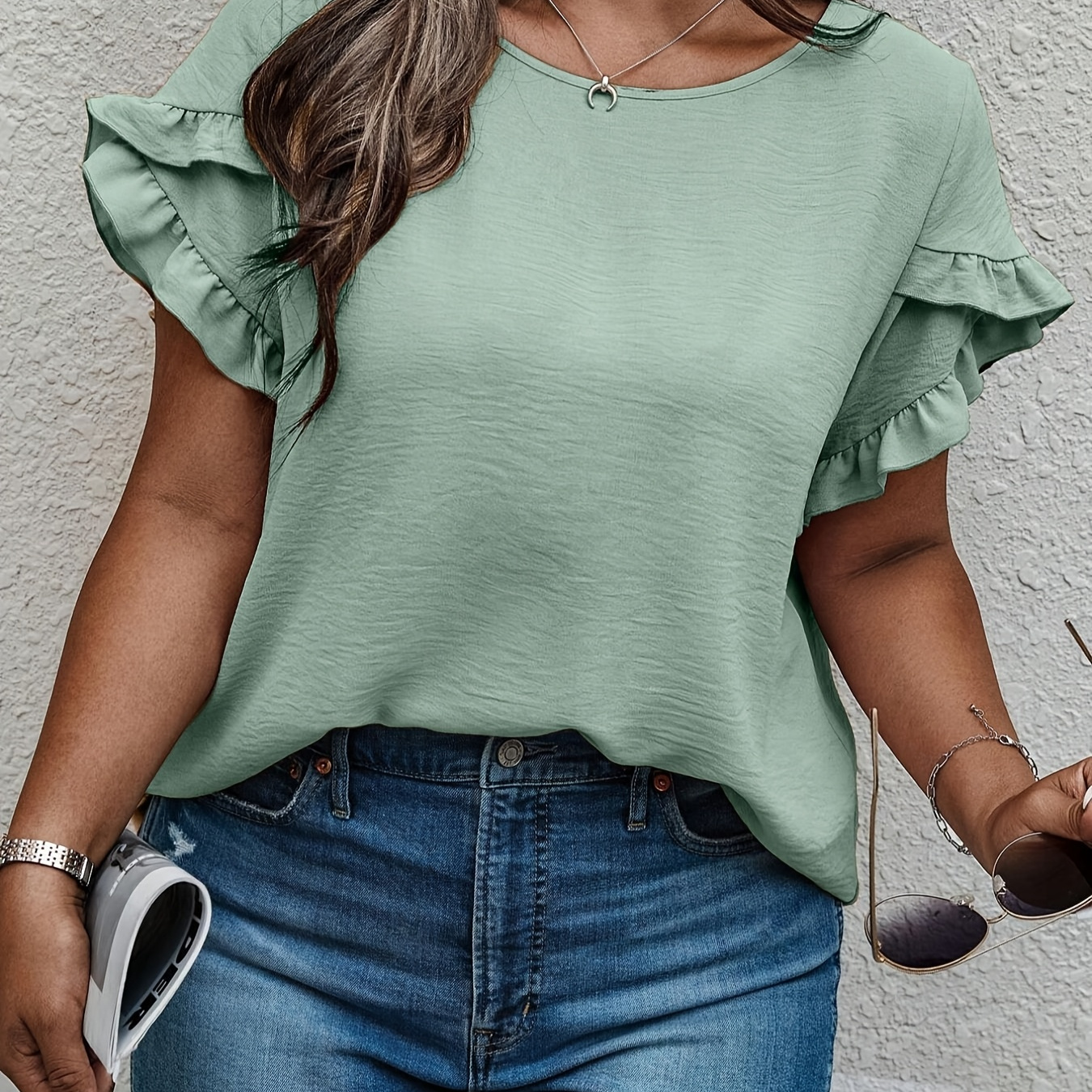 

Blouse Noire Élégante Grande Taille avec Volants - Col en V, Manches Volantes, 100% Polyester, Lavable en Machine - pour /Été, Blouses Grande Taille