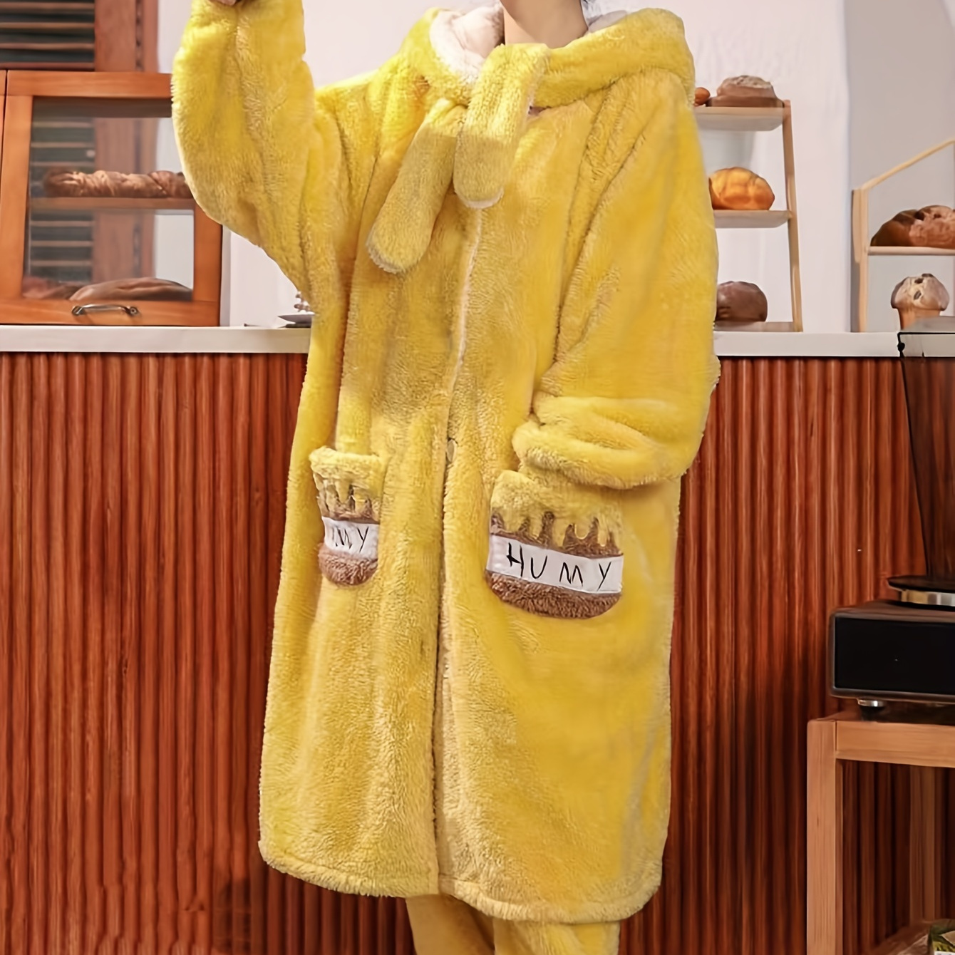 

Cute Bear Fleece Thickened Night Robe For Fall & Winter, Long Sleeve Hooded Buttons Robe With Pockets, Women's Sleepwear & Dresses