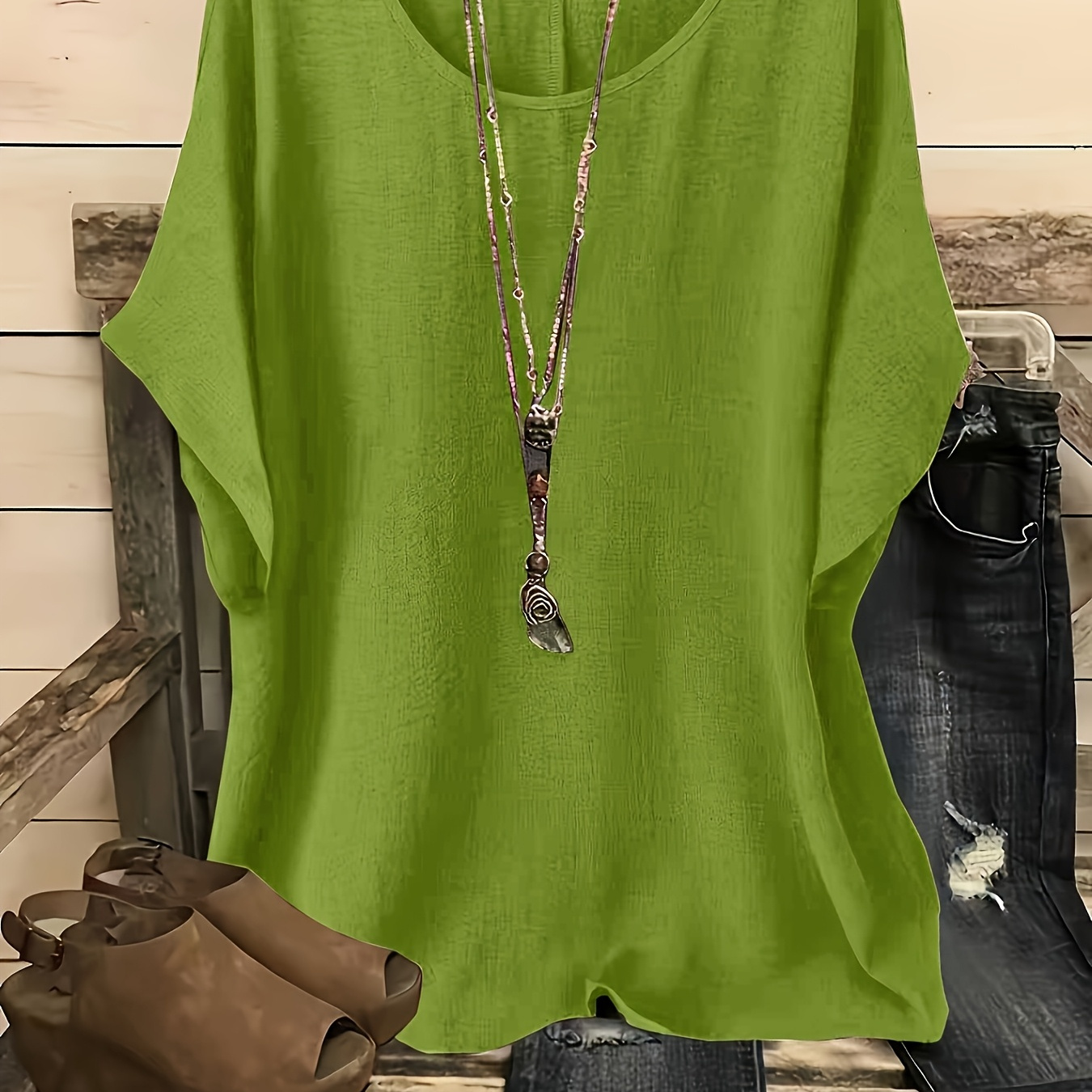 Women's Elegant Glossy Round Neck Short Sleeve Blouse Shirt - Loose Fit Solid Color Beachwear Top, Machine Washable Suitable for Vacation, Casual Outfits, Year-Round Wear, Non-Stretch Shirts for Resort Style & Everyday Layering