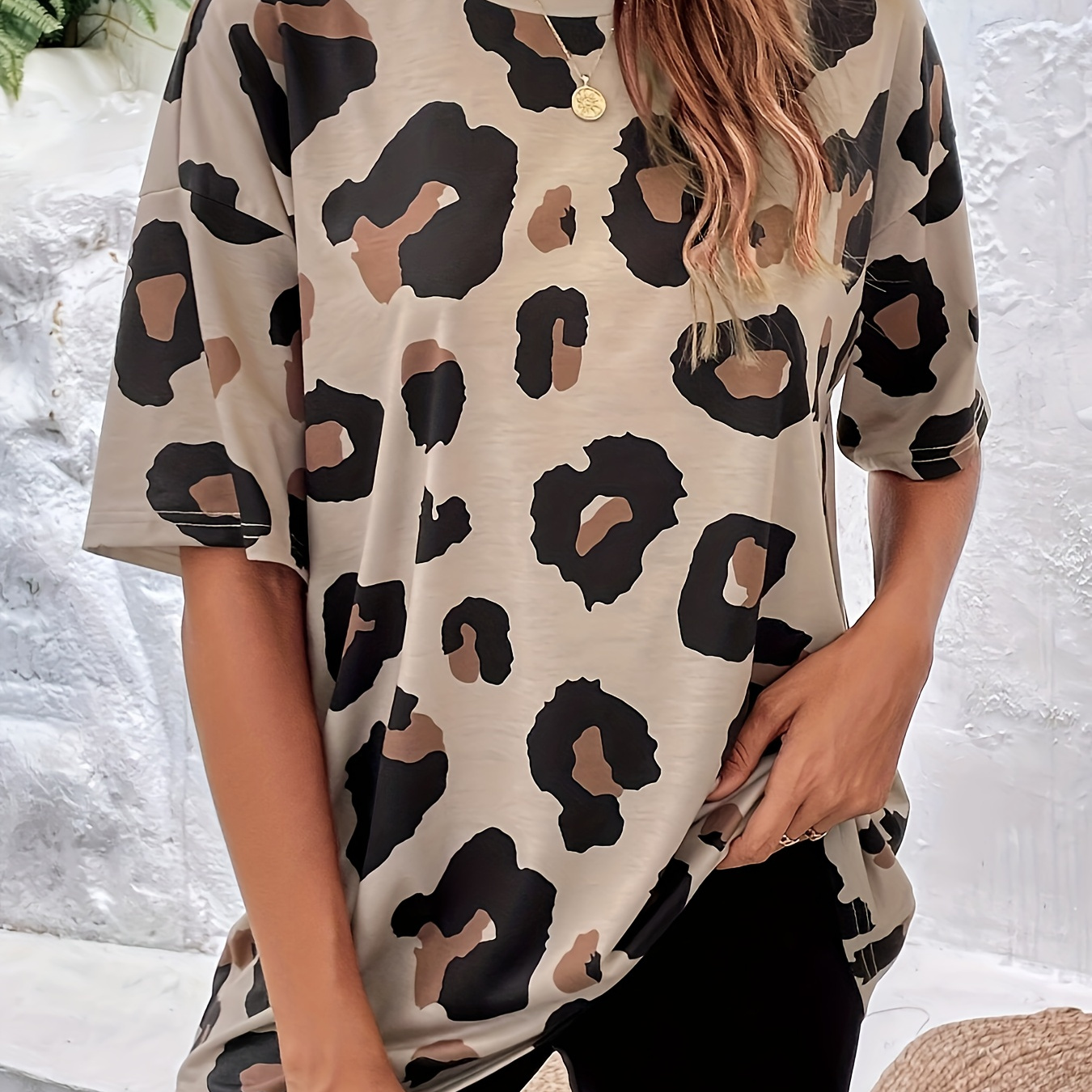 

Leopard Print Loose T-shirt, Casual Crew Neck Short Sleeve Top For Spring & Summer, Women's Clothing