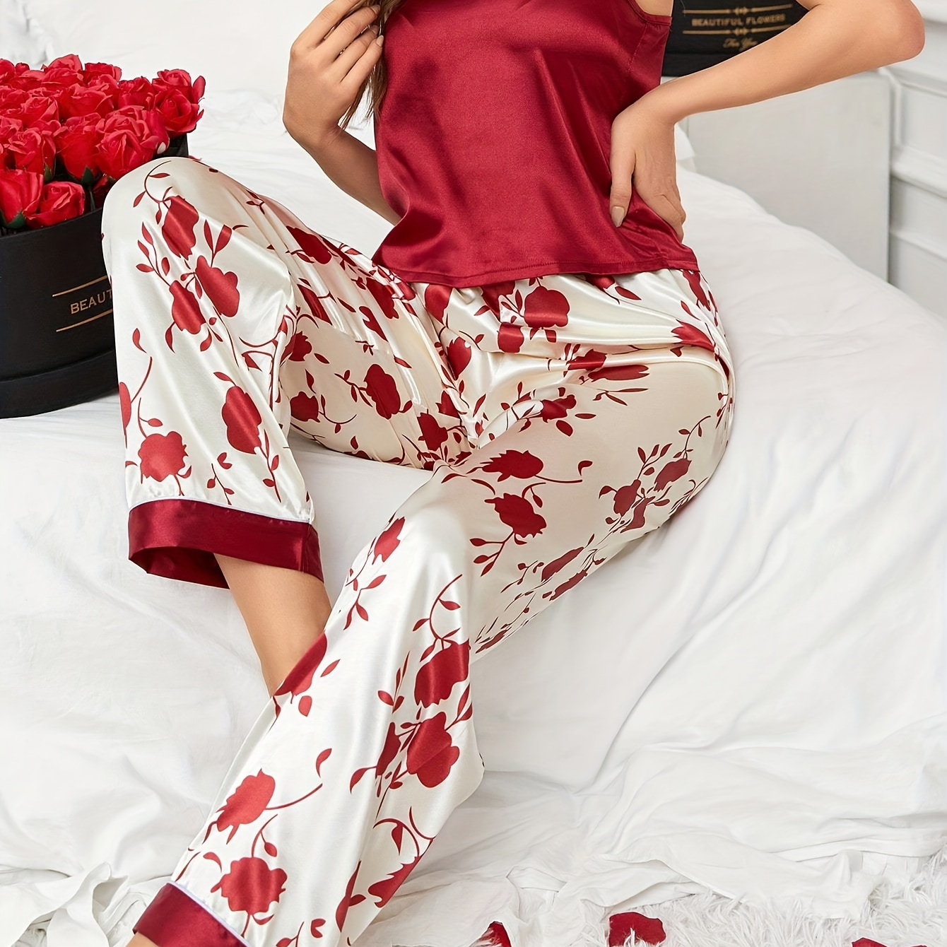 

Women's Floral Print Satin Elegant Pajama Set, V Neck Backless Cami Top & Pants, Comfortable Relaxed Fit