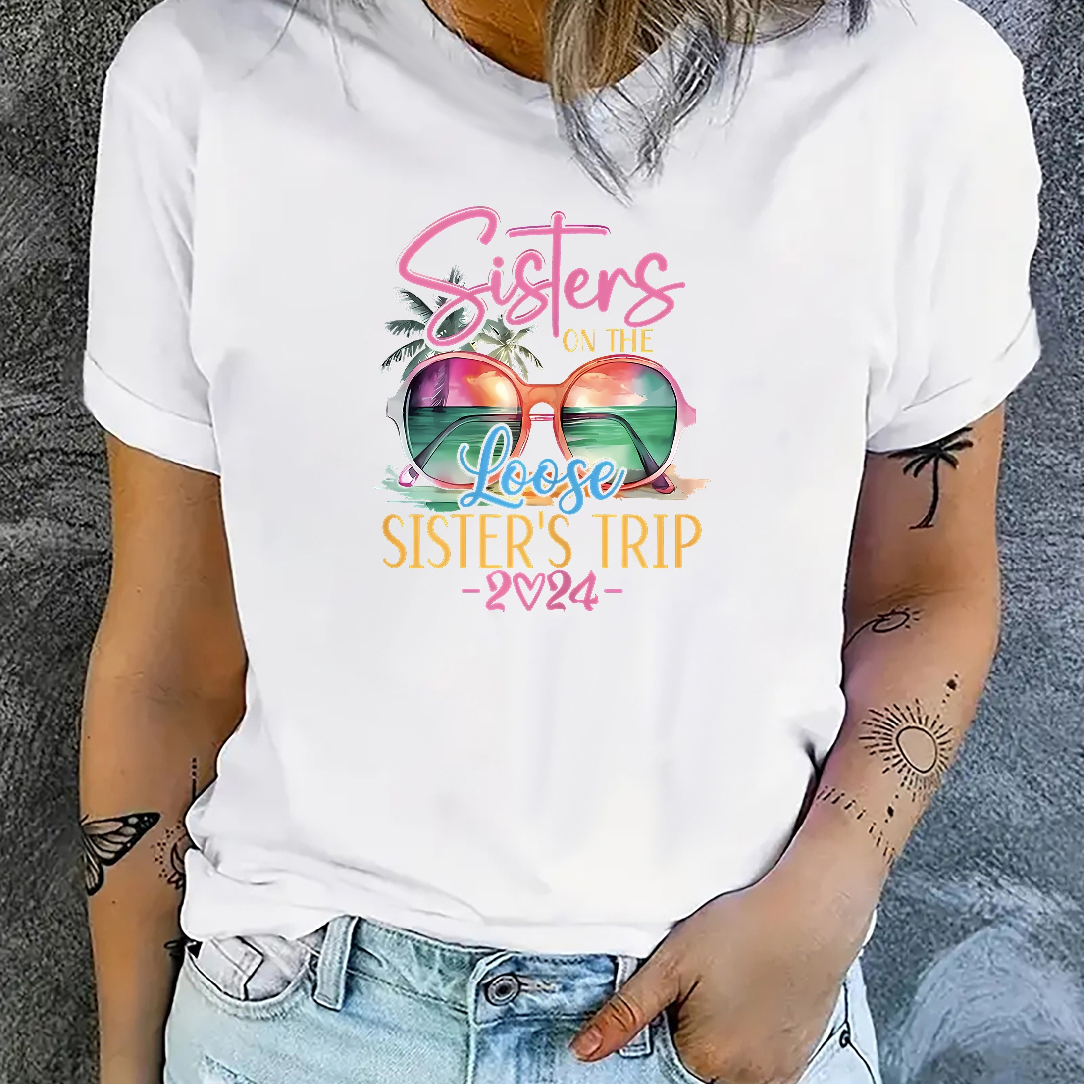 

Women's "sisters On The Loose - Sister's Trip 2024 T-shirt, Casual Fun Bowling Graphic, Round Neck, Short Sleeve, White Tee, Summer Tops For Vacation & Leisure