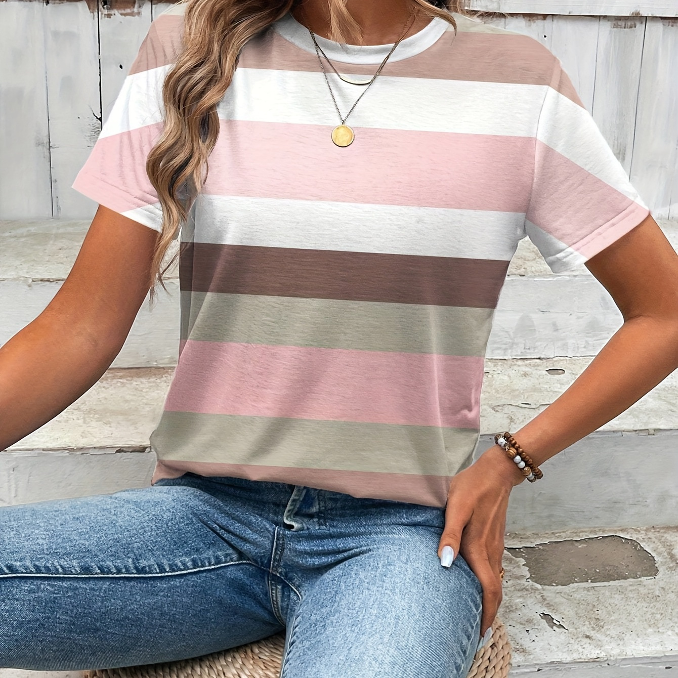 

Women's Casual Striped Neck Short Sleeve T-shirt, Polyester 95% Spandex 5% Knit Fabric, Regular Length, For Spring/summer/fall - 170g/m²