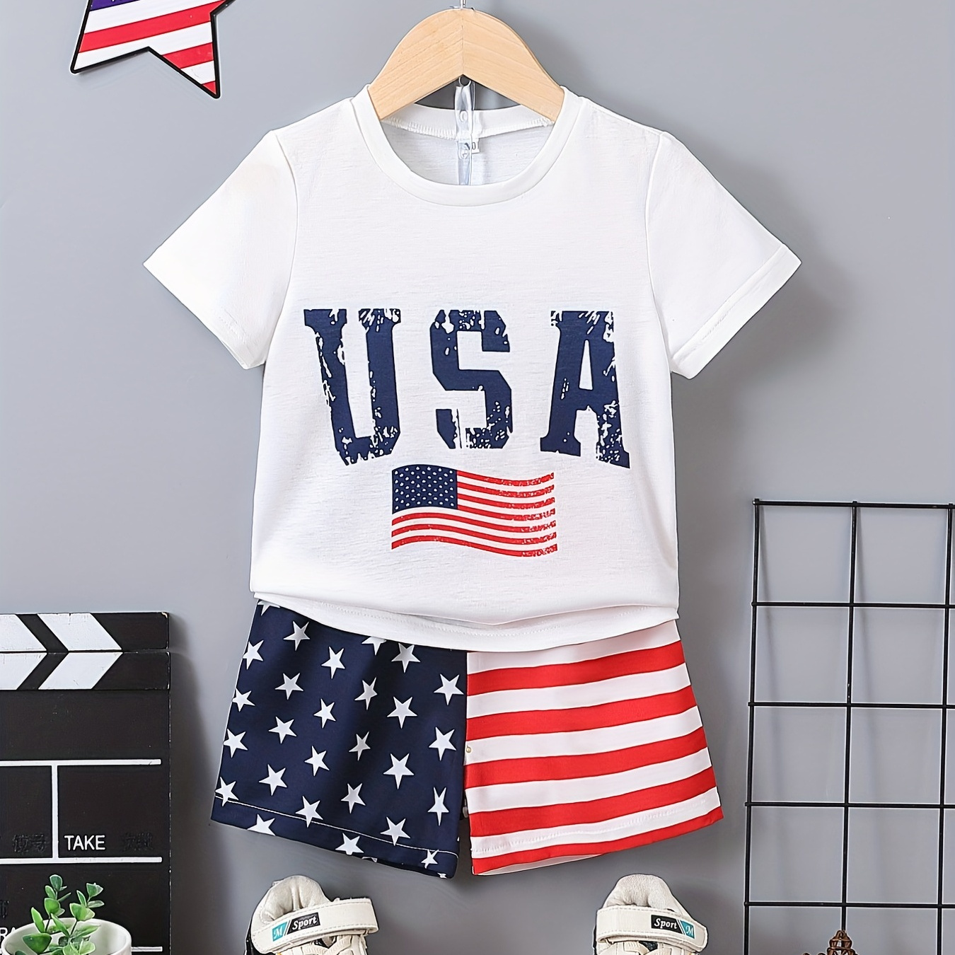 

Boys "usa" The American Flag Stars And Stripes Casual Outfit For Independence Day, Round Neck T-shirt & Shorts, Kids Summer Clothes Sets