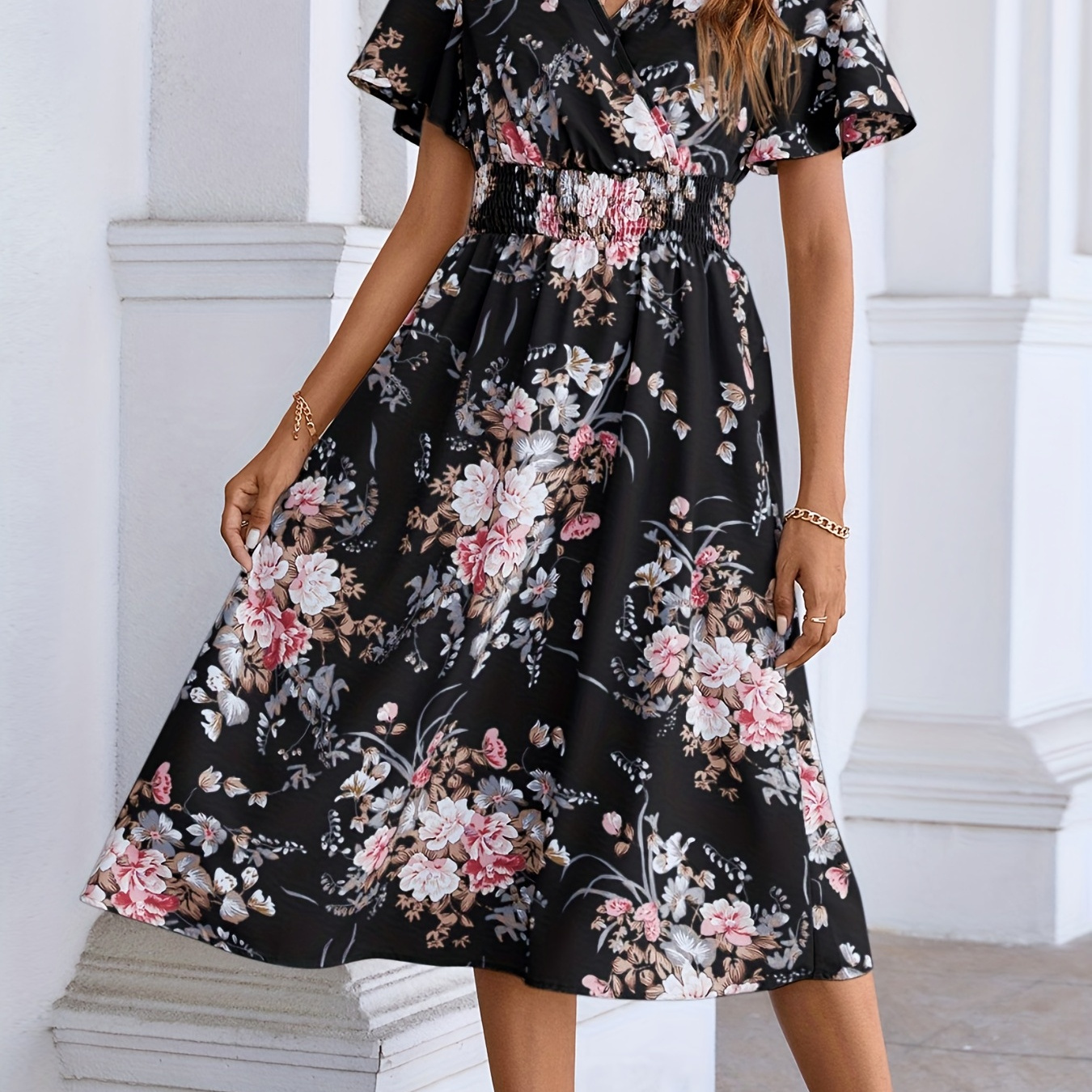 

Floral Print Shirred Waist Dress, Elegant V-neck Short Sleeve Dress For Spring & Summer, Women's Clothing