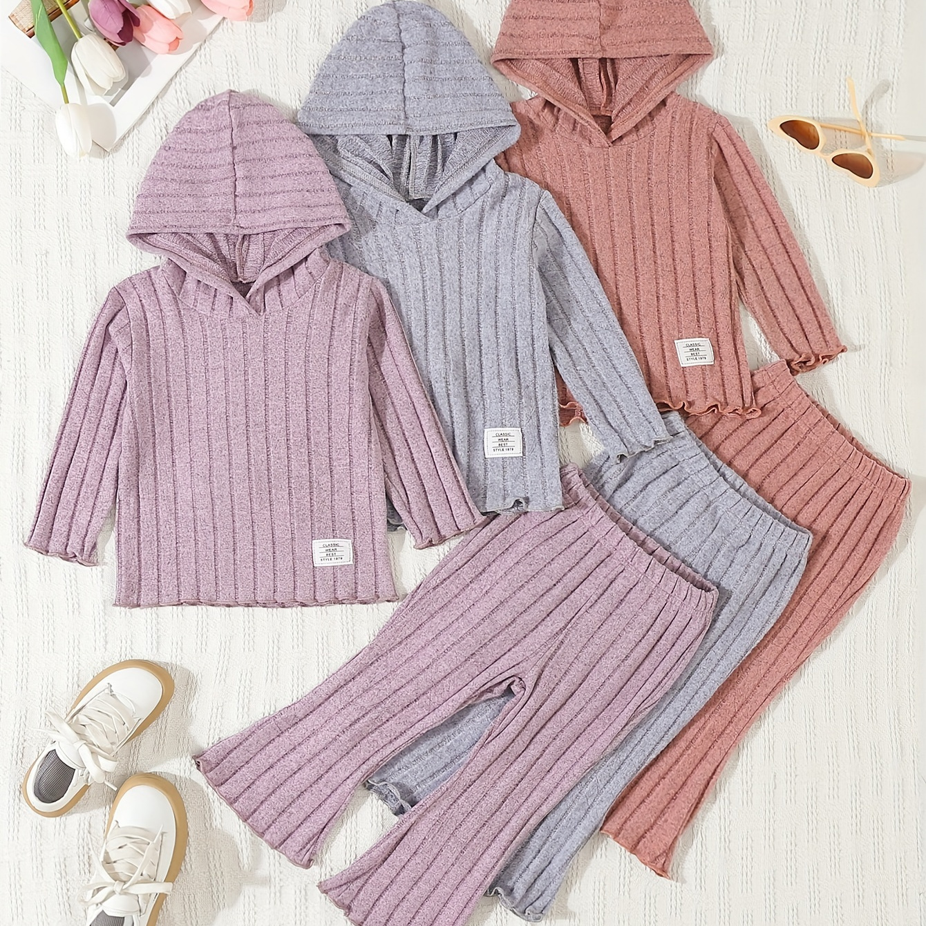 

[fast ] Cozy 3pcs Girls' Outfit Set: Soft Knit Hoodie With Ruffle Trim & Stretchy Flared Pants - Machine Washable, Fall/winter