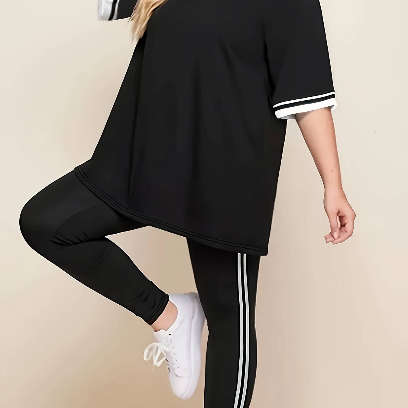 

Women's Plus Sporty Lounge Set, Plus Size Striped Half Sleeve Round Neck & Leggings 2 Piece Set