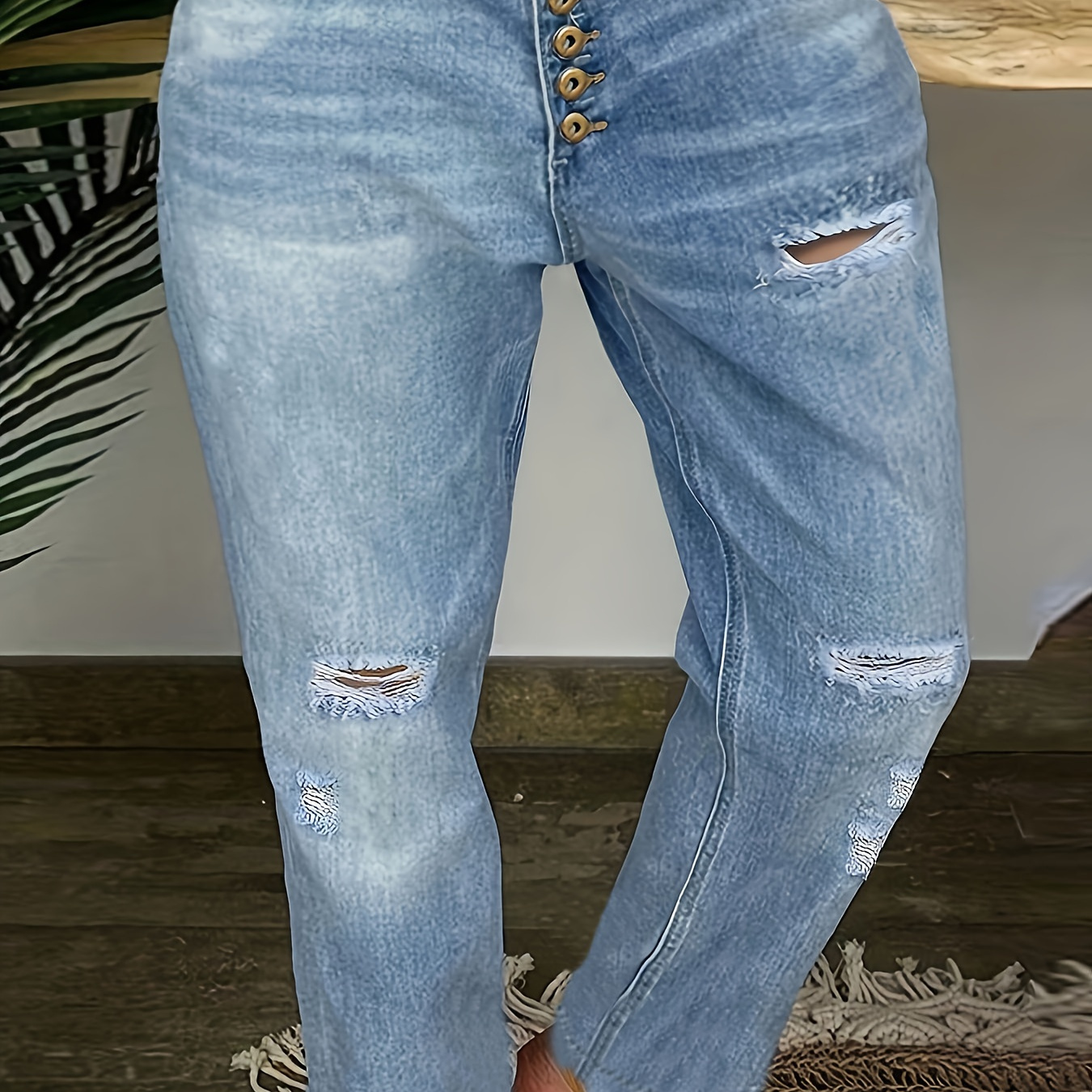 

Women's Plus Size Fashion Lightweight Loose Fit Casual Ripped Distressed Denim Jeans, Relaxed Style
