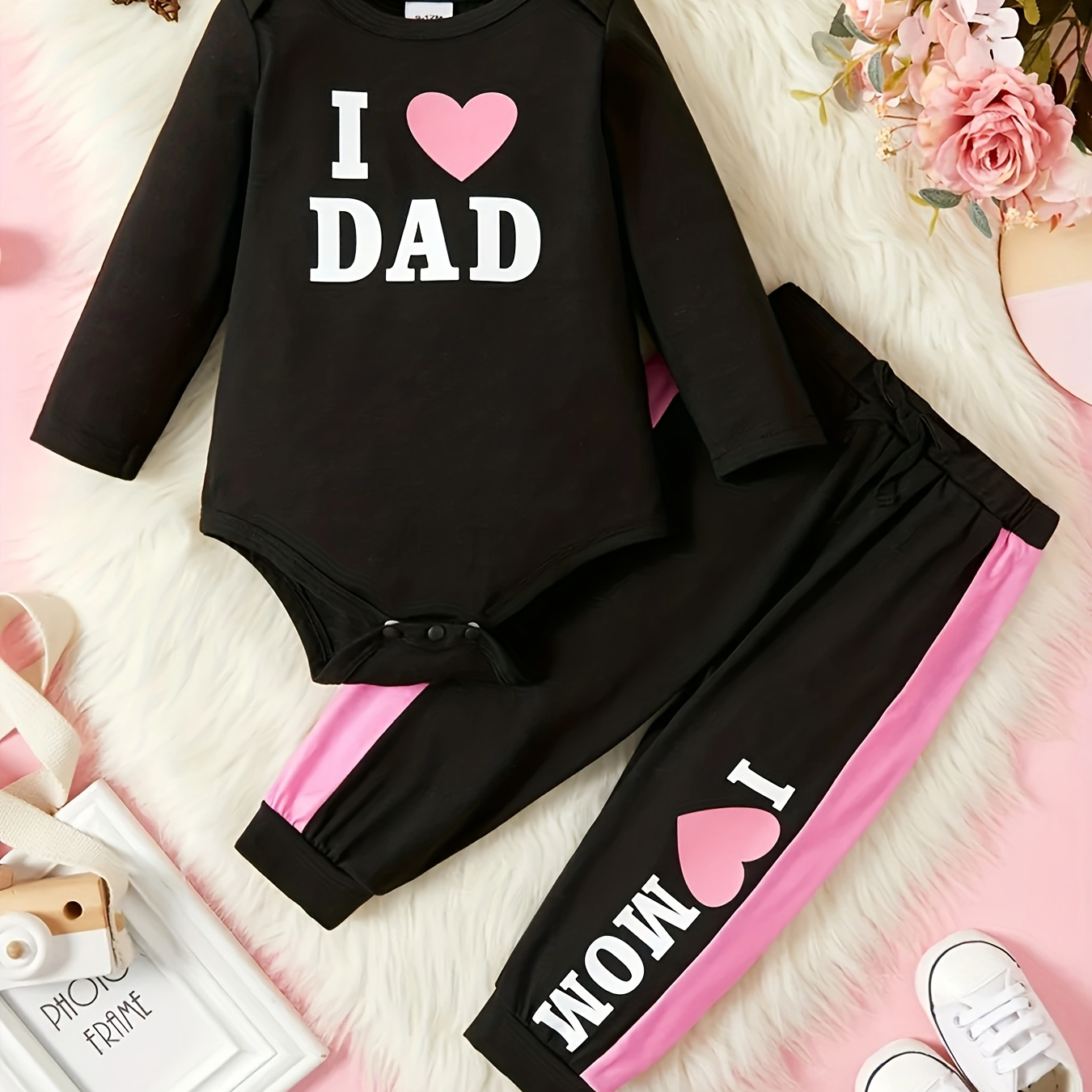 

Baby Girl I Love Dad I Love Mom Letter Print Romper Top + Pants 2pcs Cute Set
