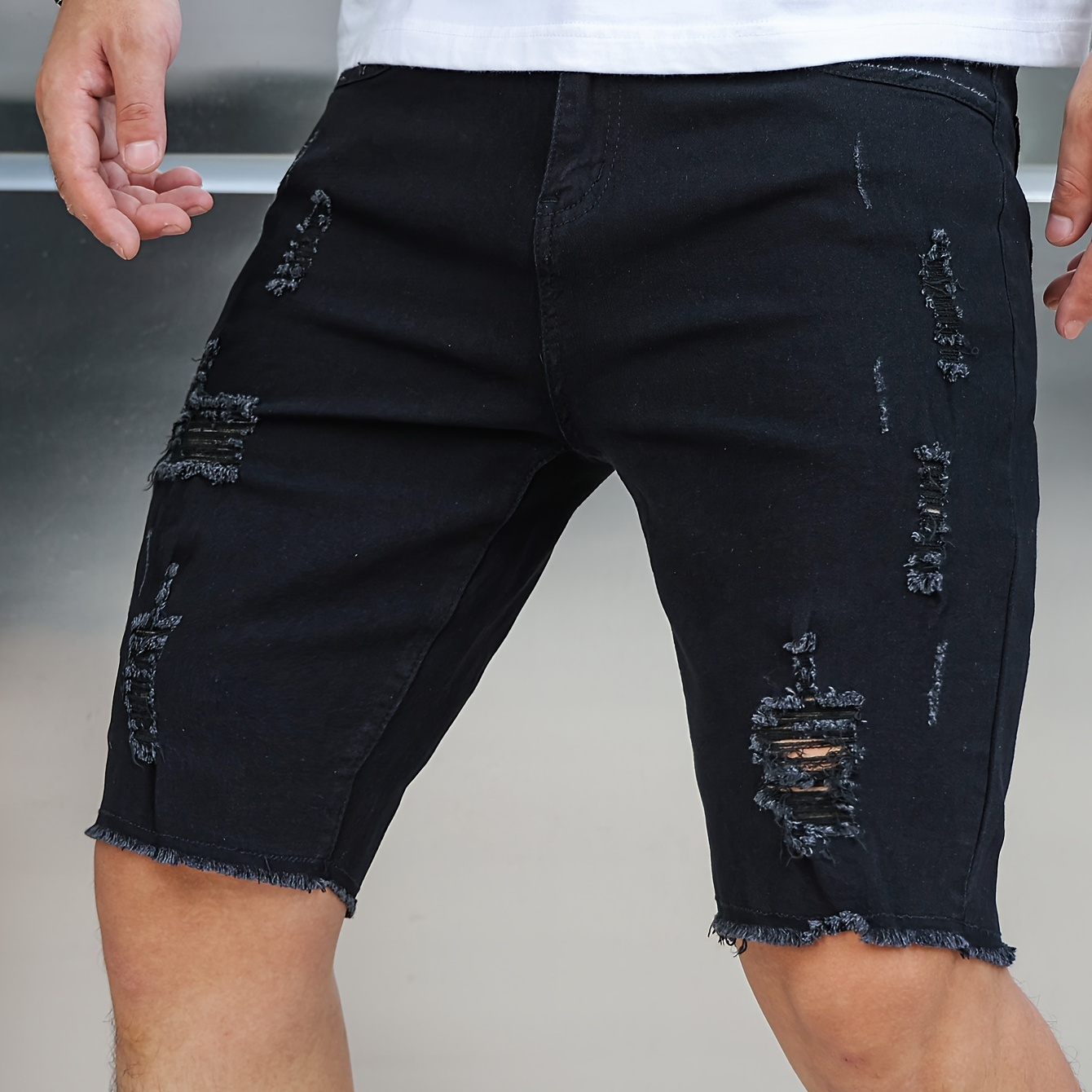 

Men's Street Style Ripped Denim Shorts