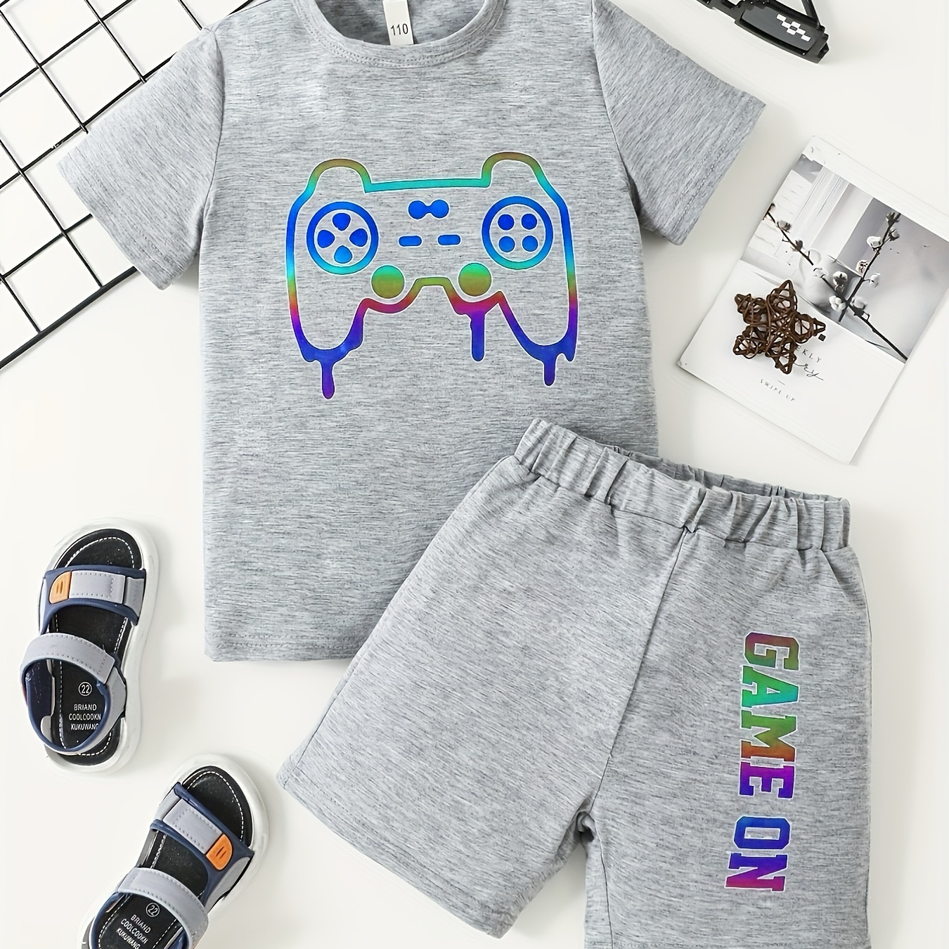 

Boys Casual Trendy Game Console Print T-shirt & "game On" Print Shorts Set For Summer