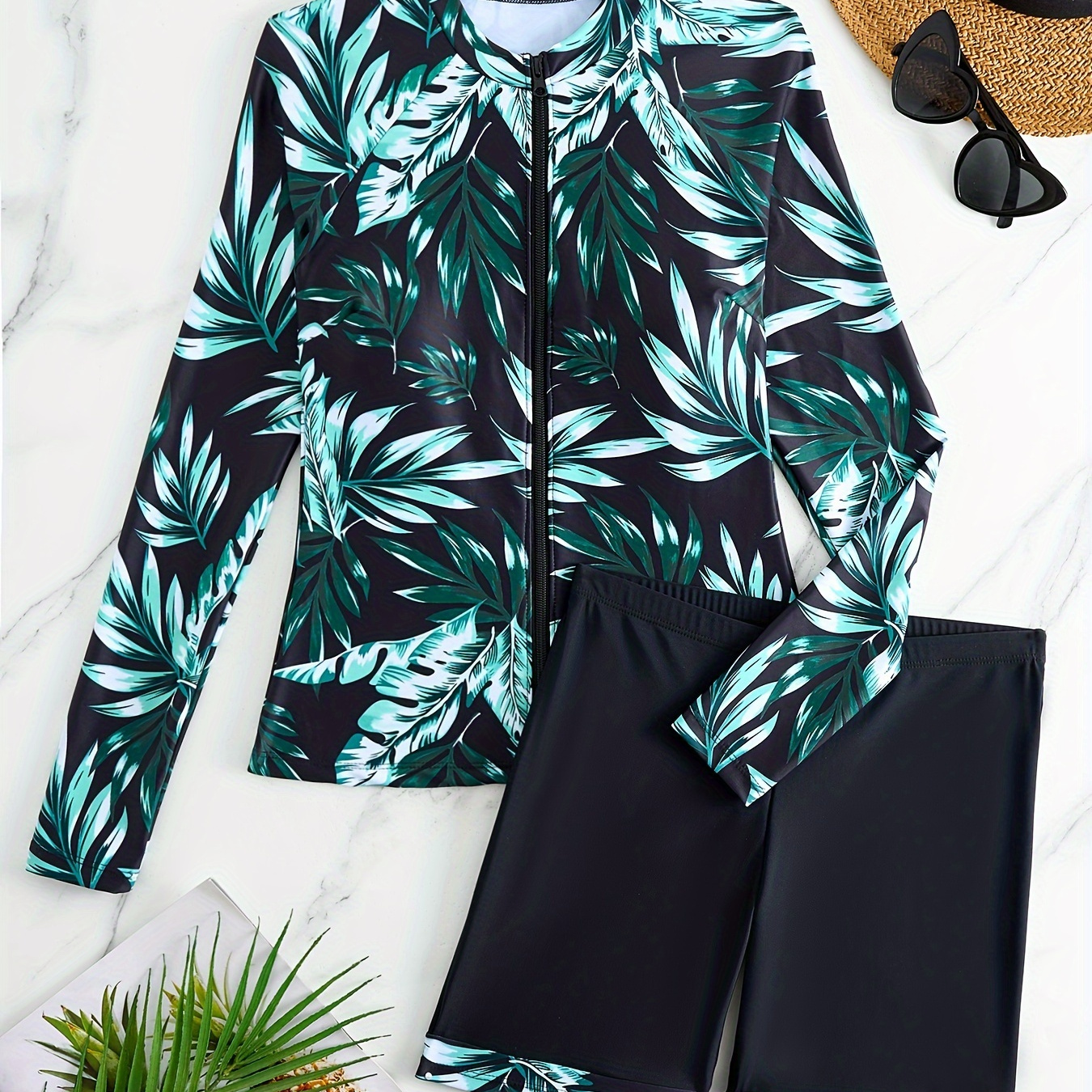 

Leaf Print 2 Piece Swimsuits, Removable Pad Crew Neck Guard, Long Raglan Sleeve Zip Up Swim Top & Boxer Short Bottom Water Sports Swimwear, Women's Sporty Bathing Suit, Beachwear, Poolside Fashion