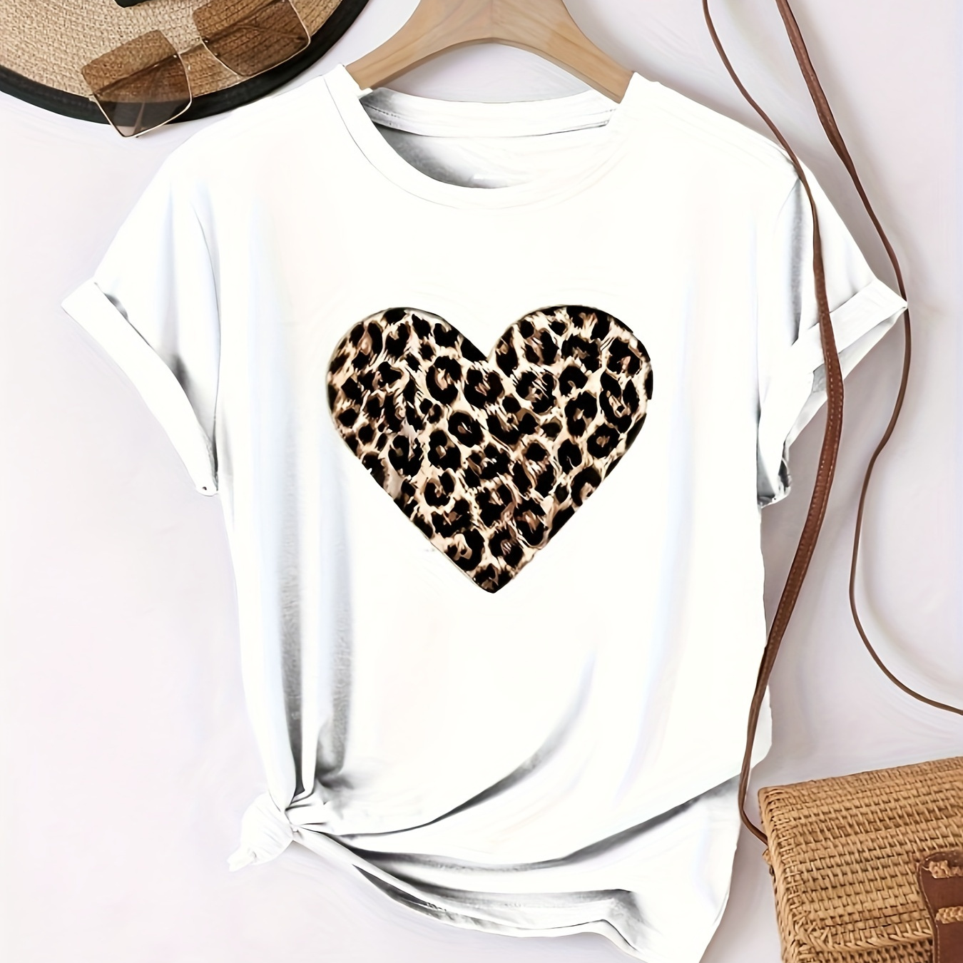 

Women's Chic Leopard Heart Print Tee - Casual Black Crew Neck Short Sleeve Top, Stretchy Polyester , Machine Washable - Spring/summer/fall, Leopard Print Blouse