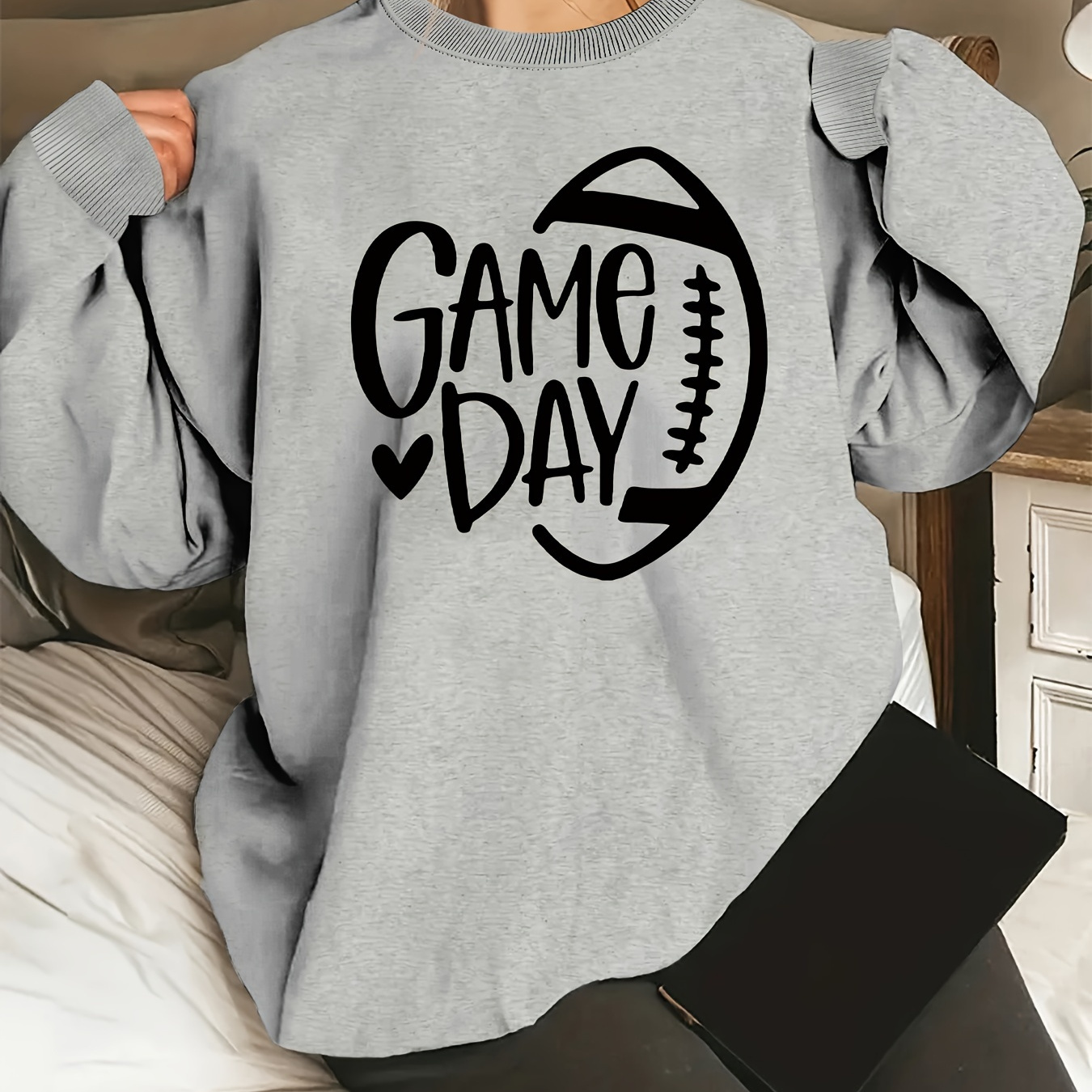 

Plus Size Game Day Print Pullover Sweatshirt, Casual Long Sleeve Crew Neck Sweatshirt For Fall & Spring, Women's Plus Size Clothing