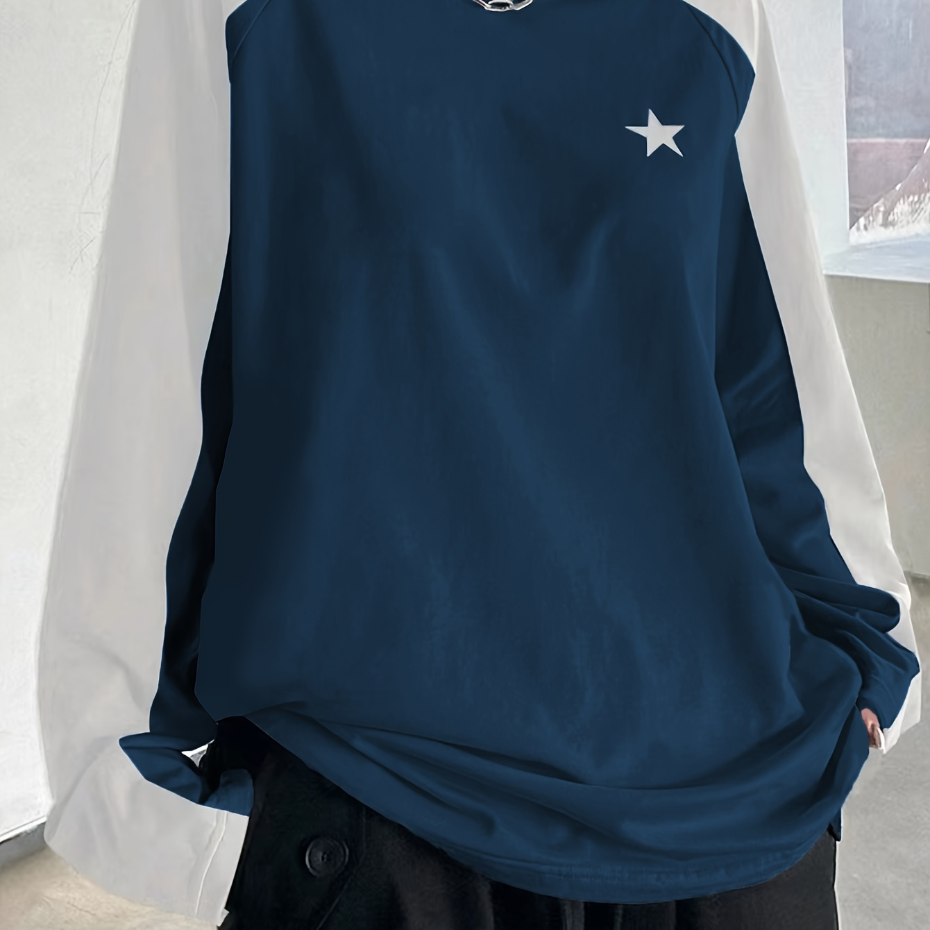 

Star Print Crew Neck T-shirt, Casual Color Block Long Raglan Sleeve Top For Spring & Fall, Women's Clothing