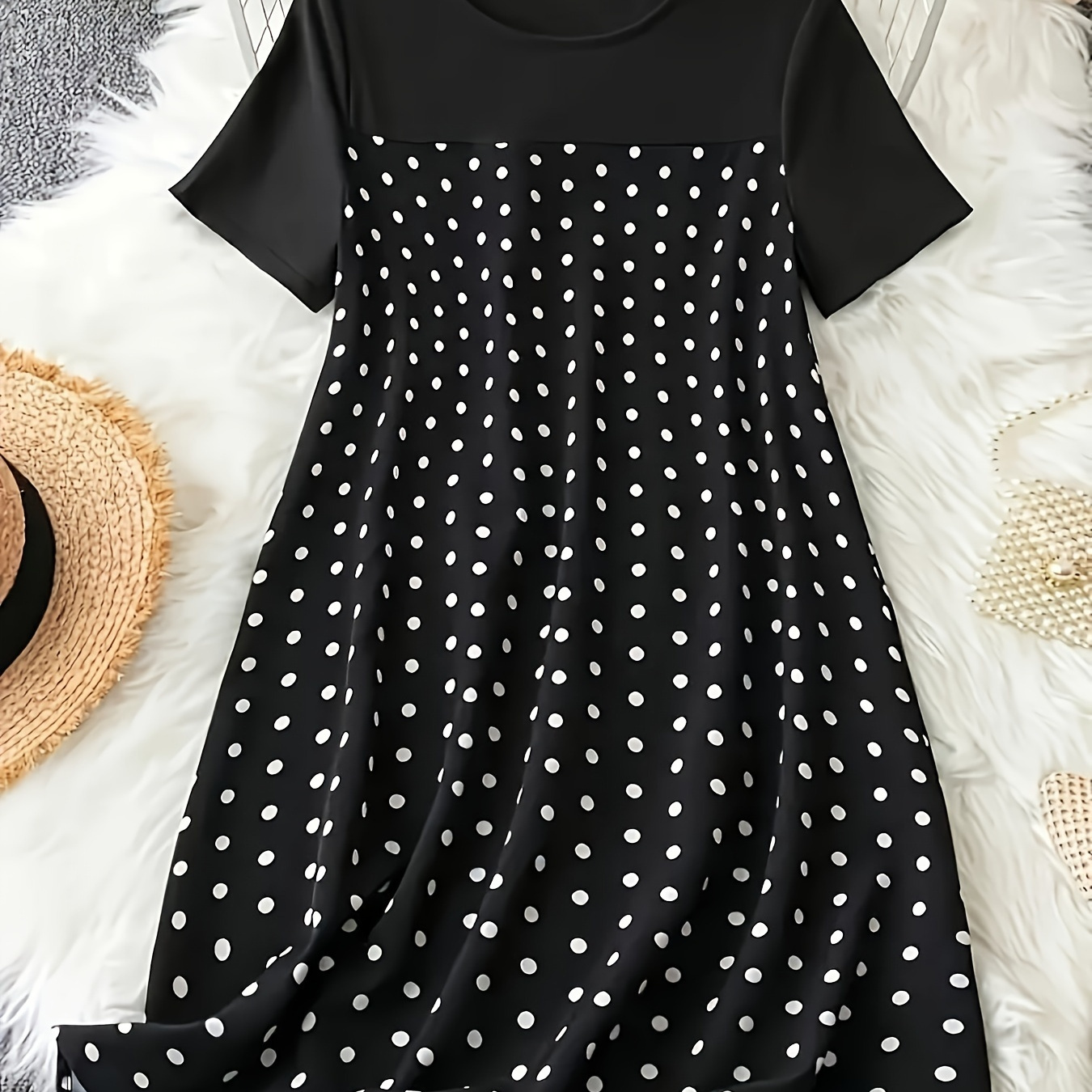 

Plus Size Polka Dot Print Dress, Casual Short Sleeve Crew Neck Dress For Spring & Summer, Women's Plus Size Clothing