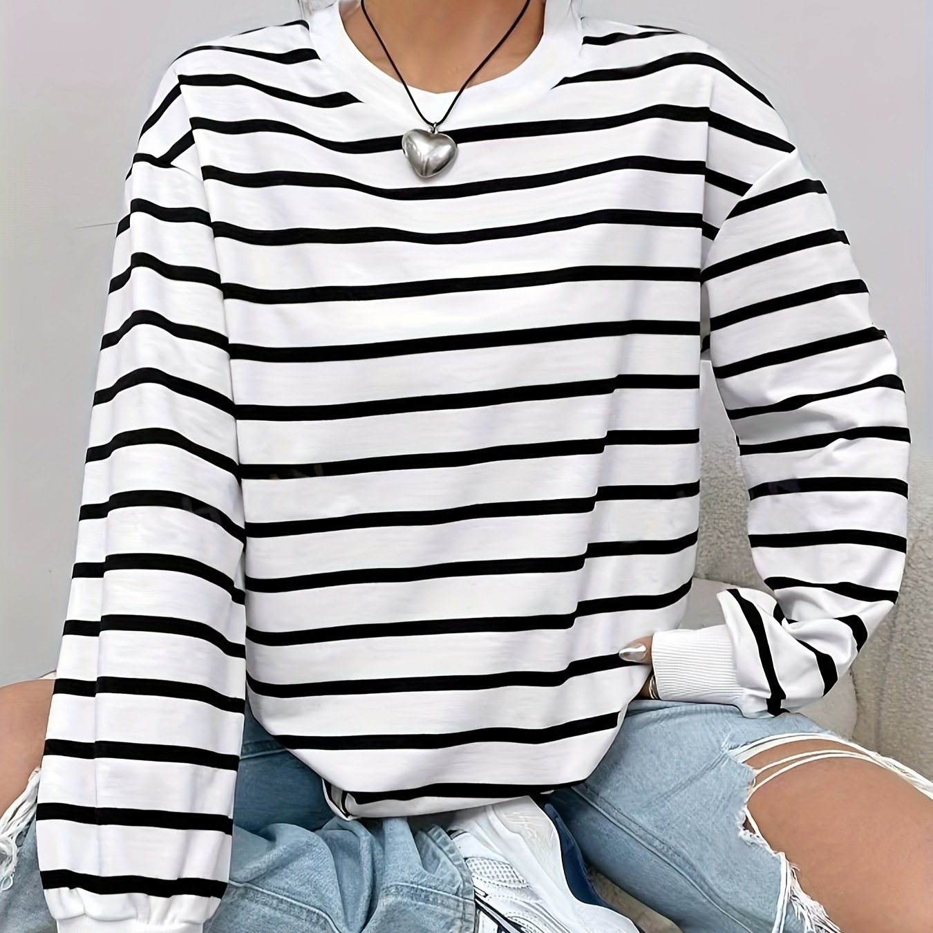 

Stripe Print Pullover Sweatshirt, Casual Long Sleeve Crew Neck Sweatshirt For Fall & Spring, Women's Clothing