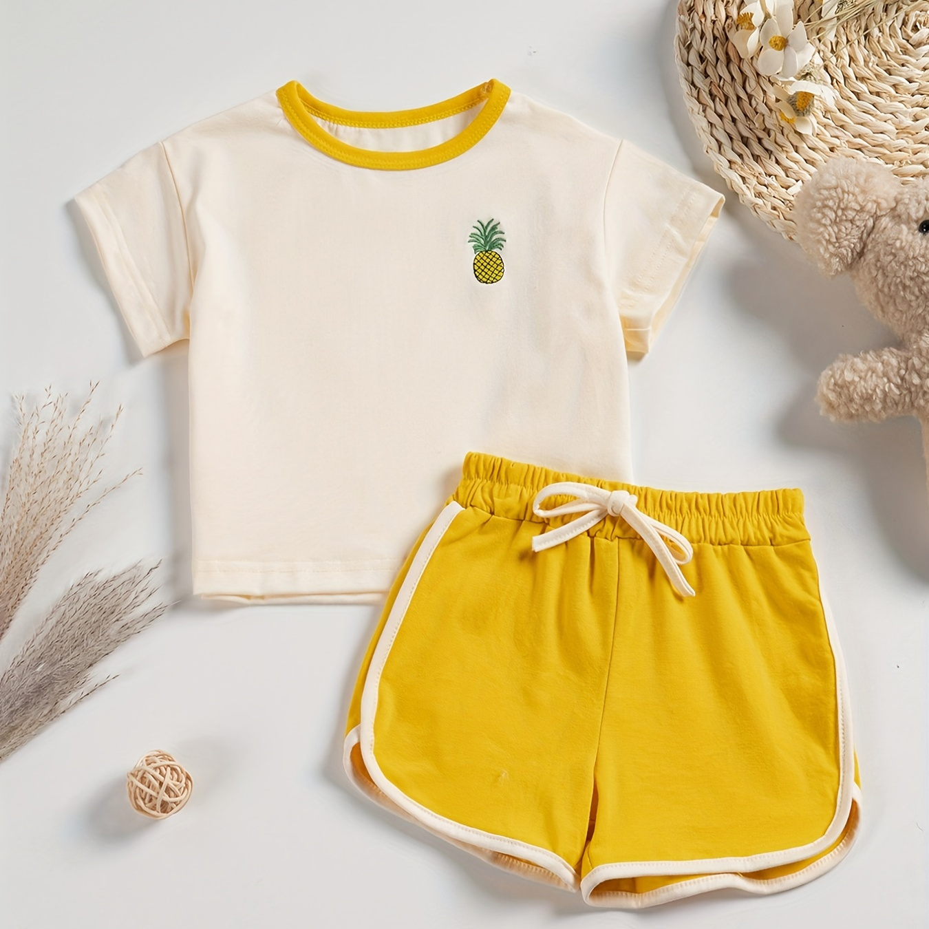 2pcs Baby Girls Round Neck T-Shirts Pineapple Embroidery Color Block Short Sleeve Tees Top & Elastic Waist Drawstring Shorts Set Kids Summer Clothes