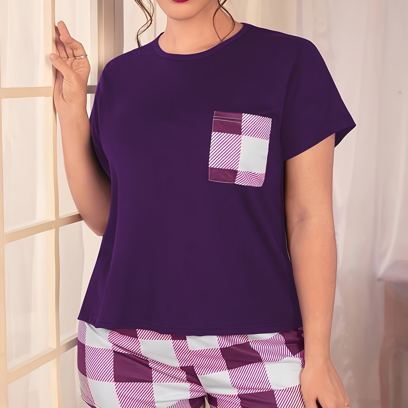 

Women's Plus Casual Pajamas Set, Plus Size Plaid Print Pocket Patched Short Sleeve Top & Shorts Home Wear 2 Piece Set