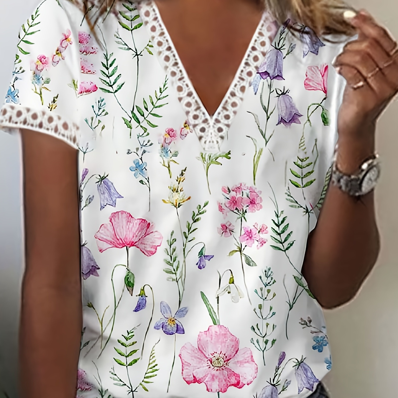 

Floral Print Eyelet Embroidery T-shirt, V Neck Short Sleeve T-shirt, Casual Every Day Tops, Women's Clothing