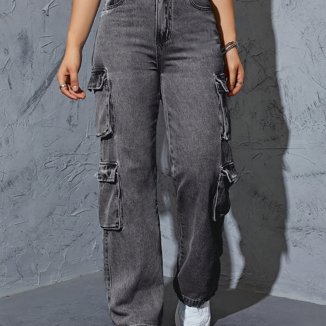 

Jeans Cargo à Taille Haute pour Femmes [Style ], Denim Droit Foncé, Style Décontracté Extensible et , Poches Latérales pour Tenue Décontractée